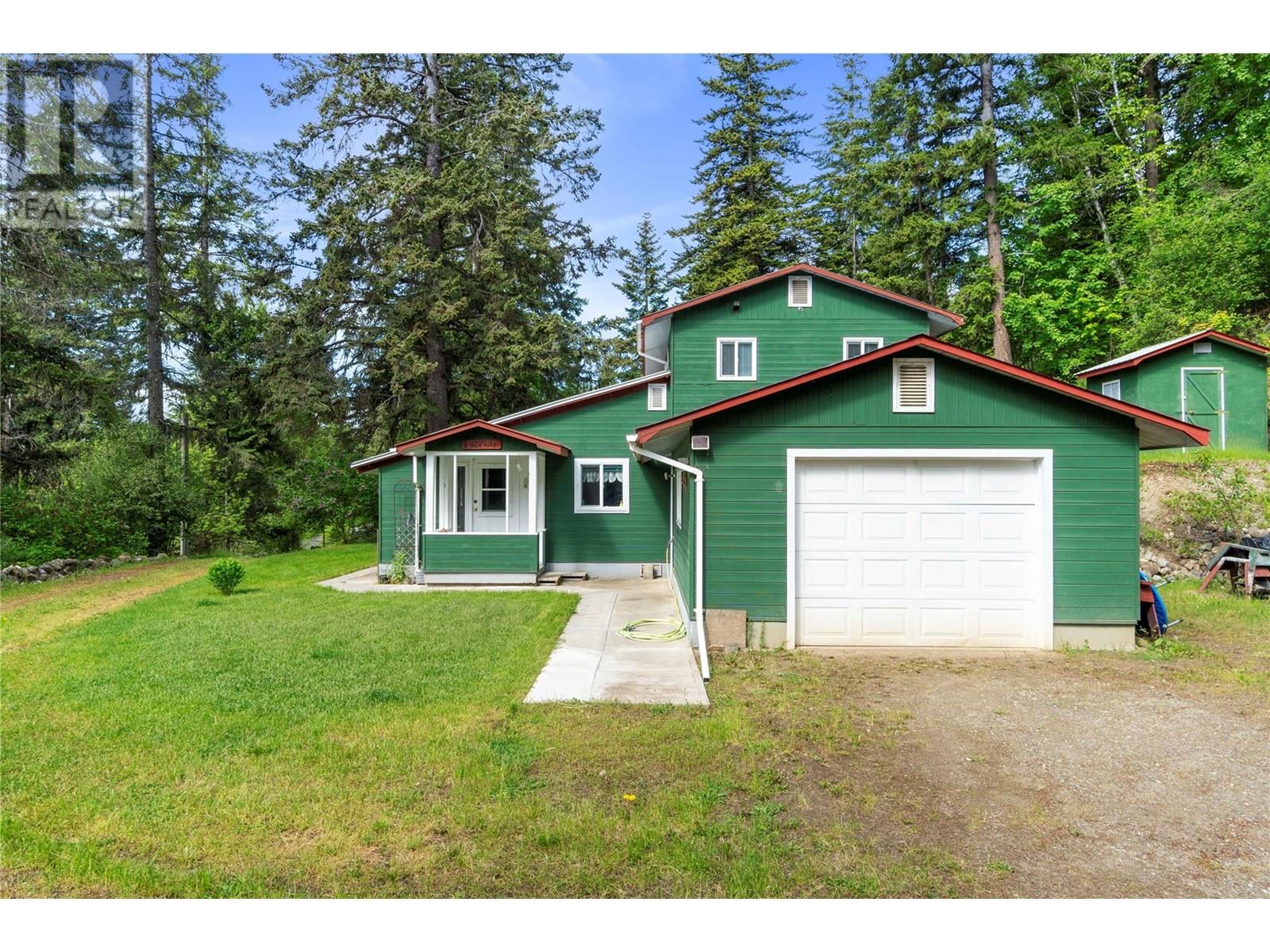 6497 Lindsay Road, Magna Bay, British Columbia  V0E 1M7 - Photo 5 - 10345574