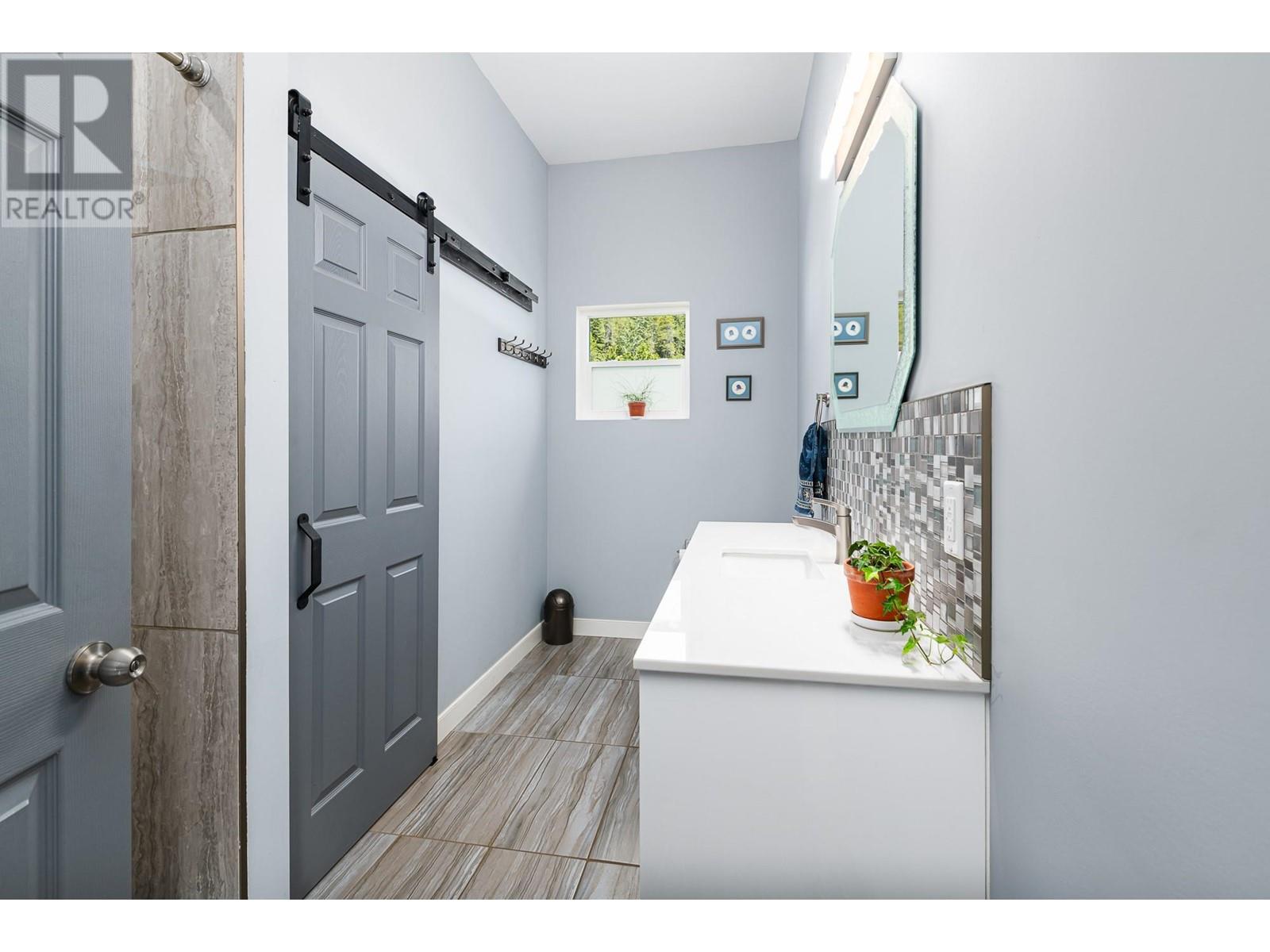 1087 Bear Brook Road, Creston, British Columbia  V0B 1G8 - Photo 37 - 10344988