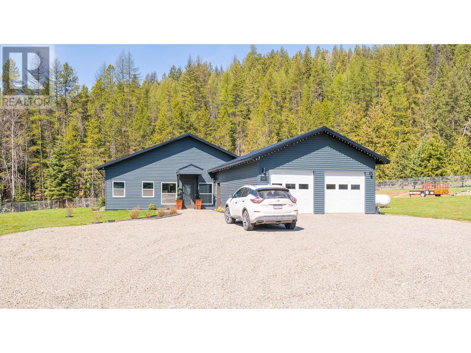 1087 Bear Brook Road, Creston, British Columbia  V0B 1G8 - Photo 4 - 10344988