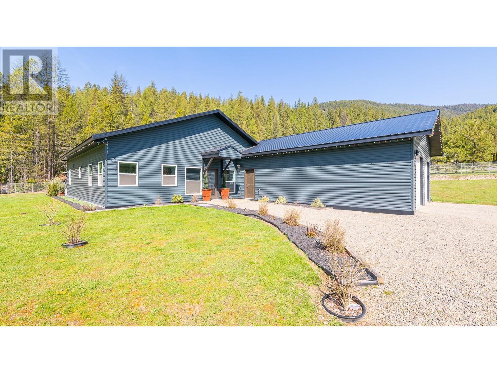 1087 Bear Brook Road, Creston, British Columbia  V0B 1G8 - Photo 5 - 10344988