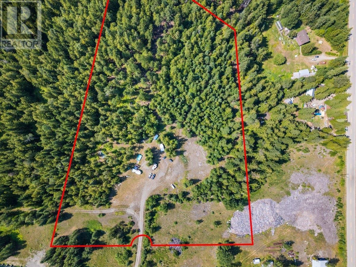 1025 Alexander Gravel Pit Road, Cooper Creek, British Columbia  V0G 1N0 - Photo 2 - 10338376