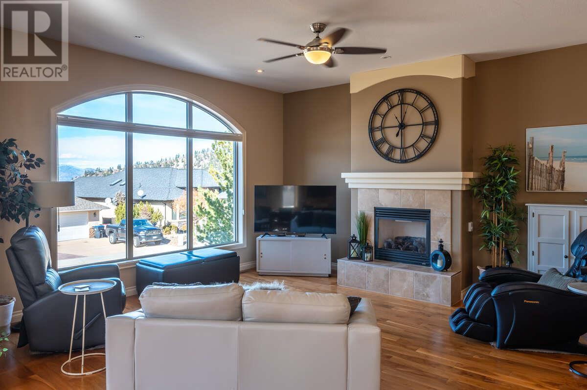 1564 Holden Road, Penticton, British Columbia  V2A 8M9 - Photo 13 - 10345860