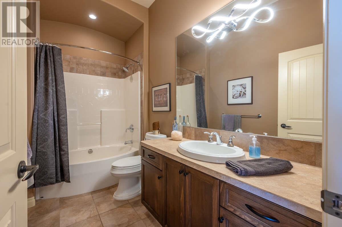 1564 Holden Road, Penticton, British Columbia  V2A 8M9 - Photo 24 - 10345860