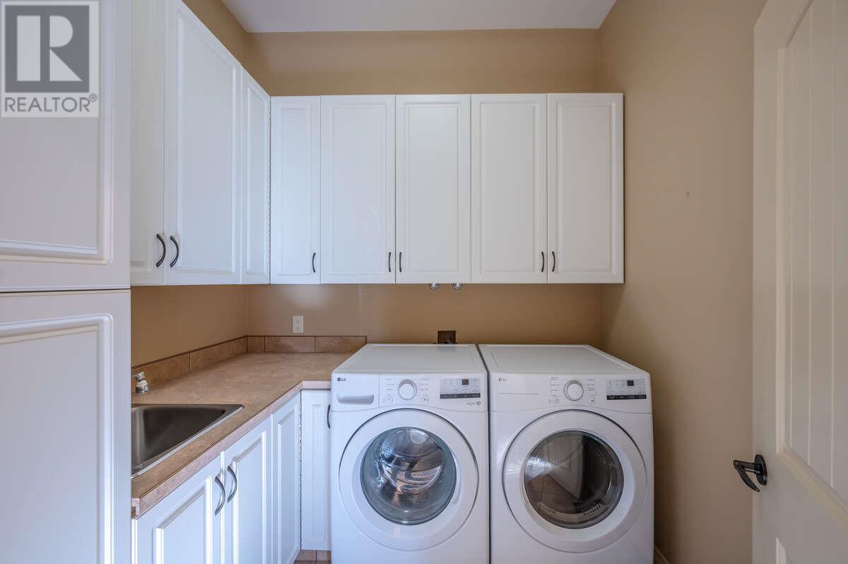 1564 Holden Road, Penticton, British Columbia  V2A 8M9 - Photo 27 - 10345860