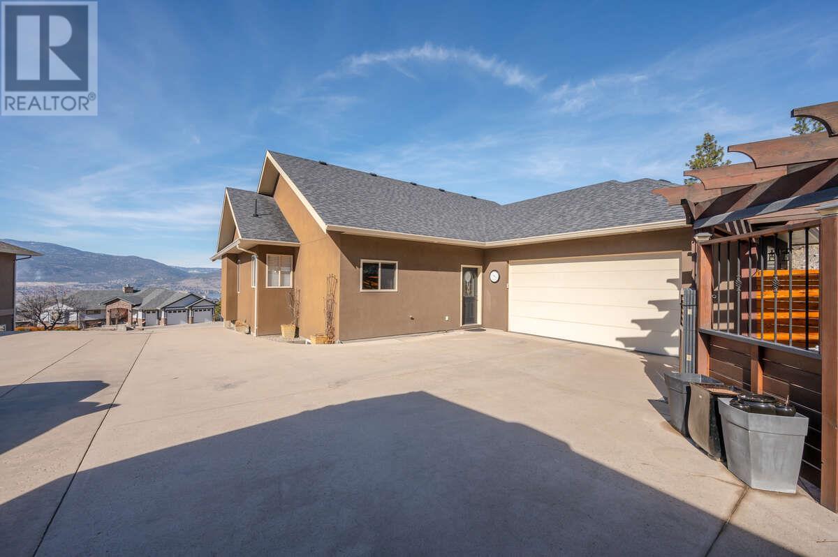 1564 Holden Road, Penticton, British Columbia  V2A 8M9 - Photo 34 - 10345860