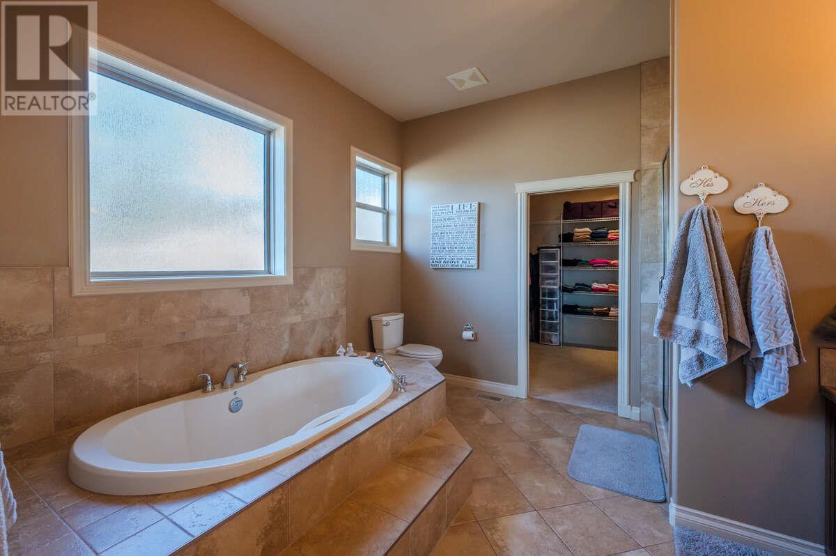 1564 Holden Road, Penticton, British Columbia  V2A 8M9 - Photo 39 - 10345860