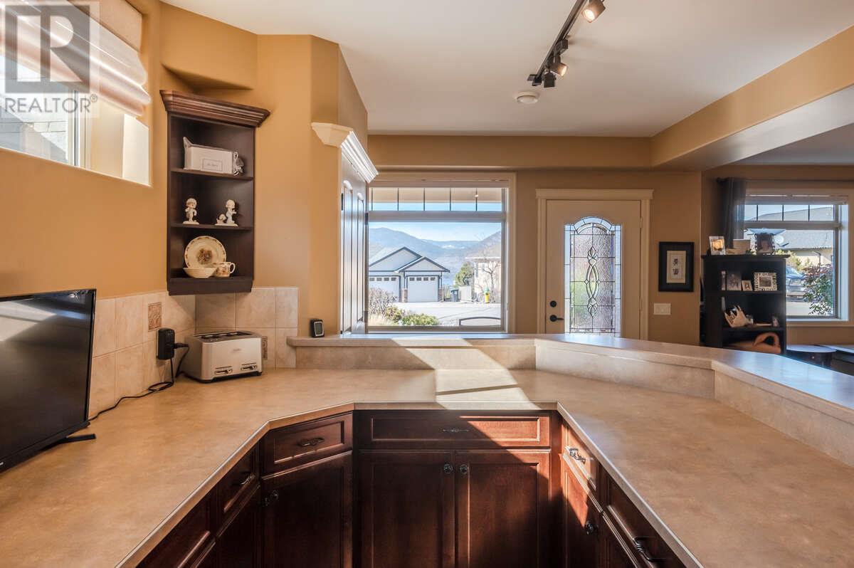 1564 Holden Road, Penticton, British Columbia  V2A 8M9 - Photo 48 - 10345860