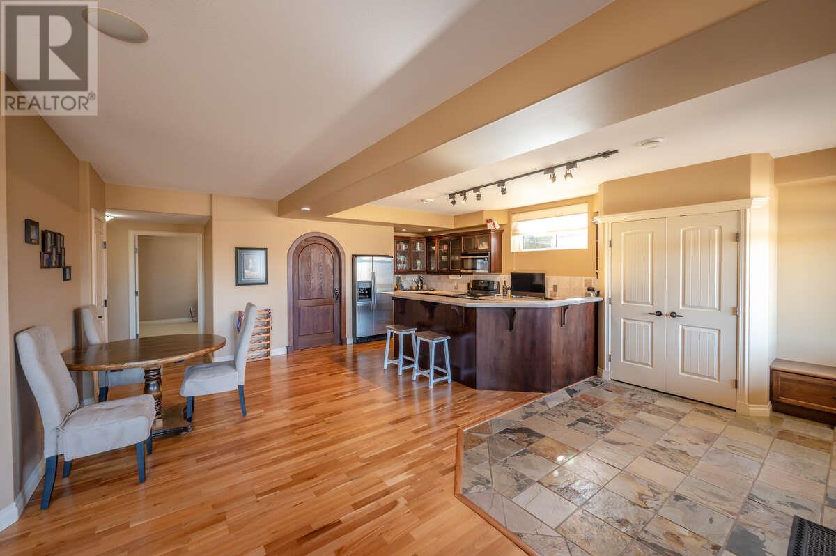 1564 Holden Road, Penticton, British Columbia  V2A 8M9 - Photo 59 - 10345860