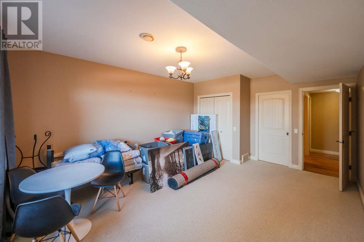 1564 Holden Road, Penticton, British Columbia  V2A 8M9 - Photo 61 - 10345860