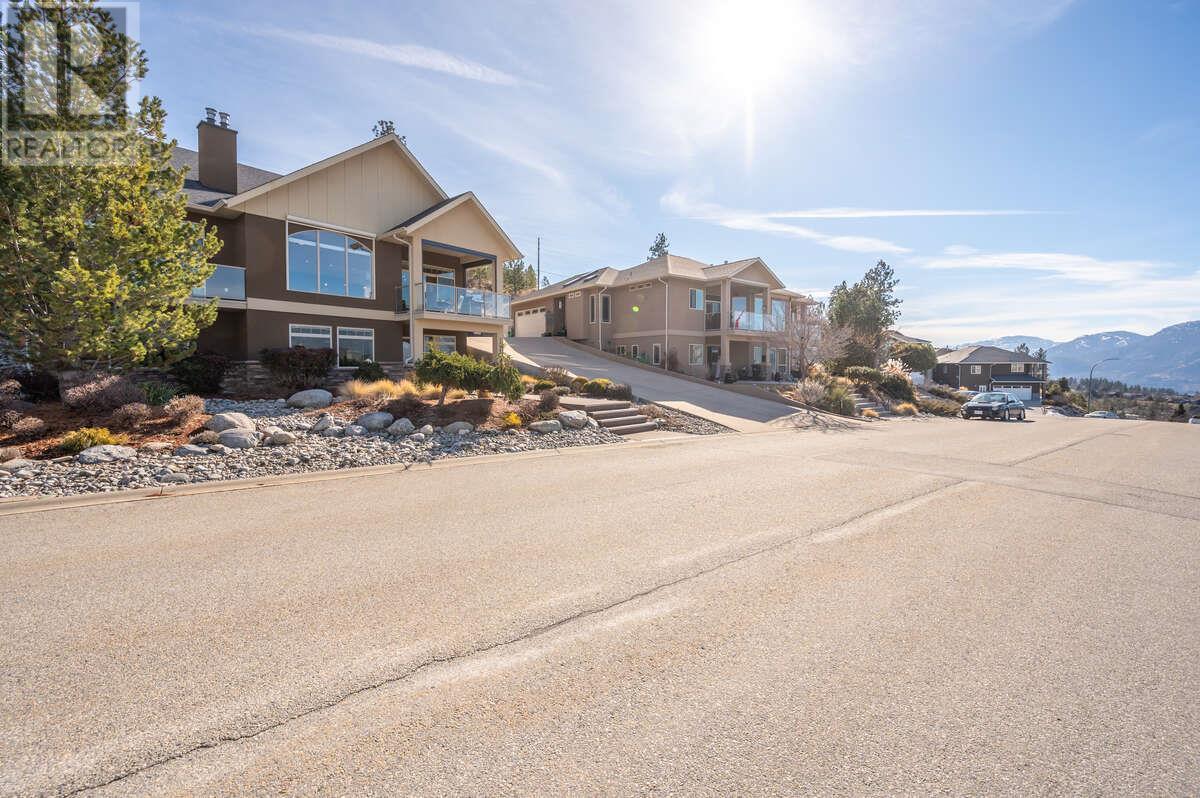 1564 Holden Road, Penticton, British Columbia  V2A 8M9 - Photo 66 - 10345860
