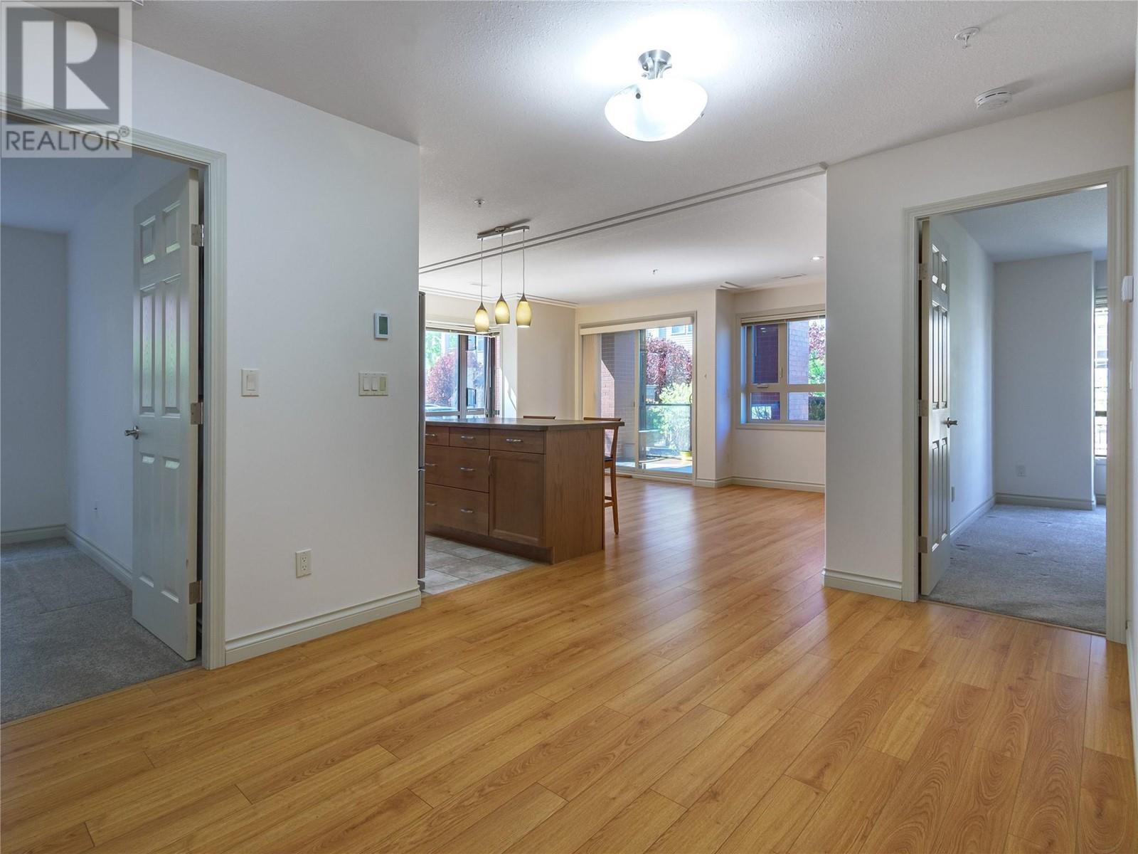 2113 Atkinson Street Unit# 101, Penticton, British Columbia  V2A 8R5 - Photo 3 - 10345822
