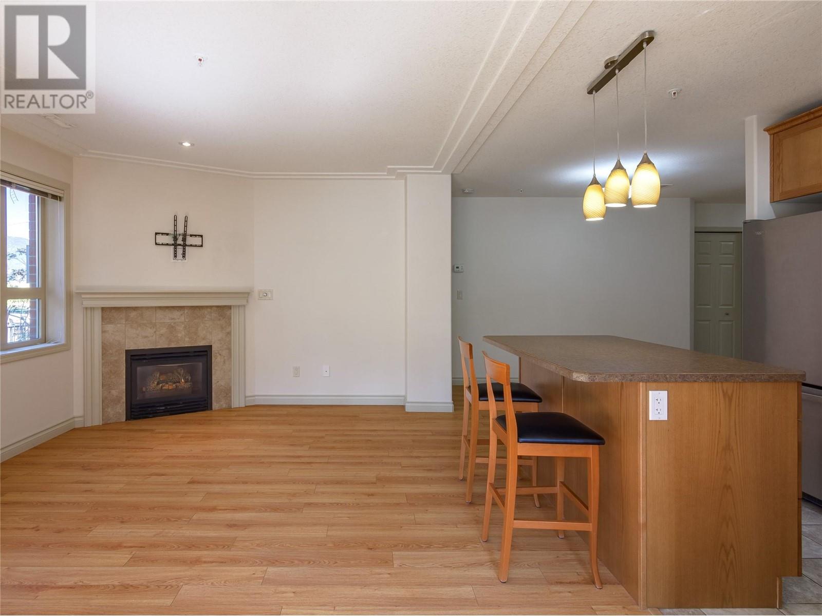 2113 Atkinson Street Unit# 101, Penticton, British Columbia  V2A 8R5 - Photo 8 - 10345822