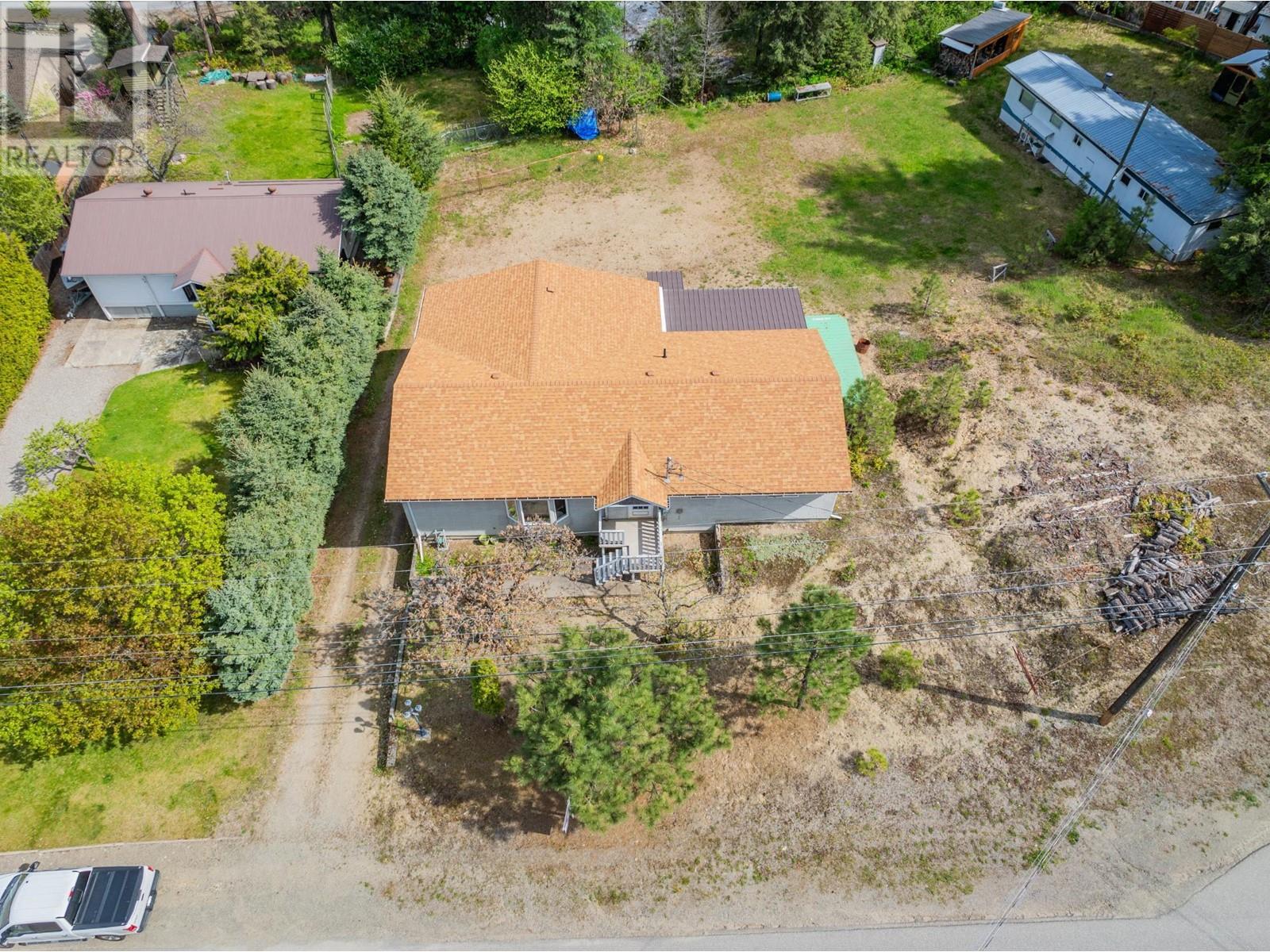 60 Chase Road, Christina Lake, British Columbia  V0G 1E0 - Photo 40 - 10345494