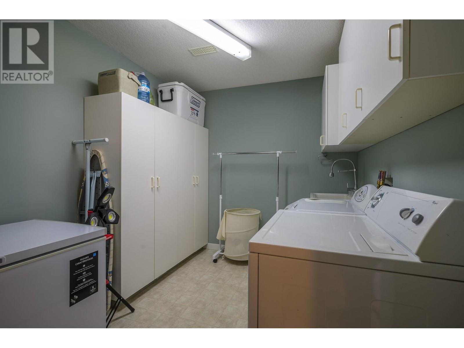 951 Canongate Crescent, Kamloops, British Columbia  V1S 1W8 - Photo 17 - 10344735