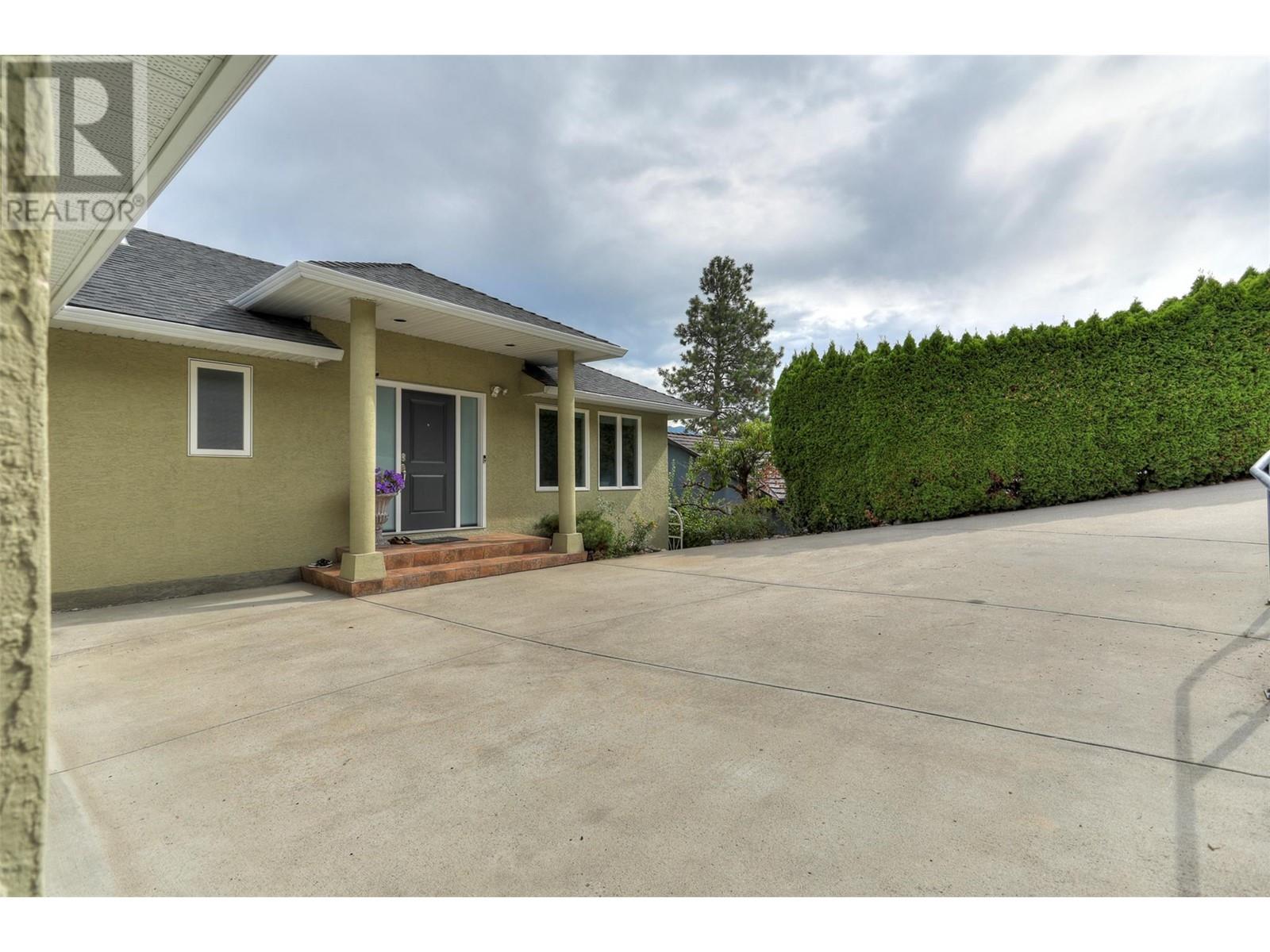3582 Apple Way Boulevard, West Kelowna, British Columbia  V4T 1Y7 - Photo 5 - 10345840