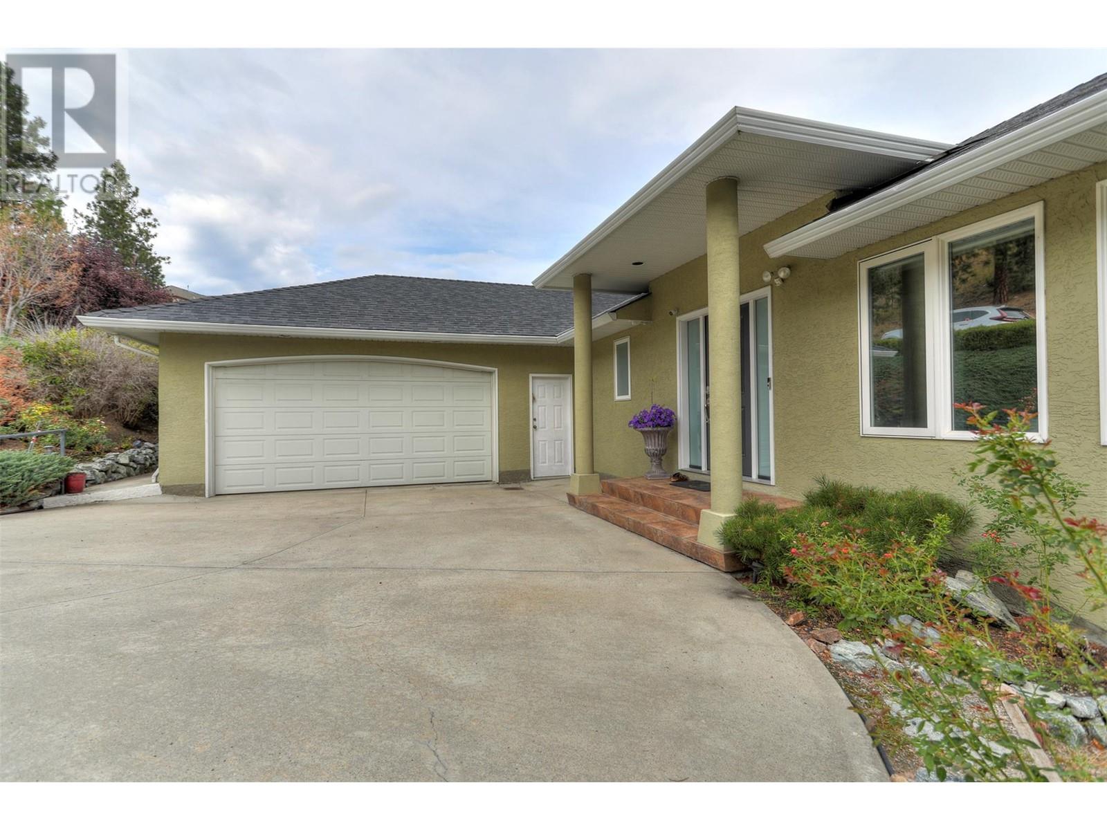 3582 Apple Way Boulevard, West Kelowna, British Columbia  V4T 1Y7 - Photo 6 - 10345840