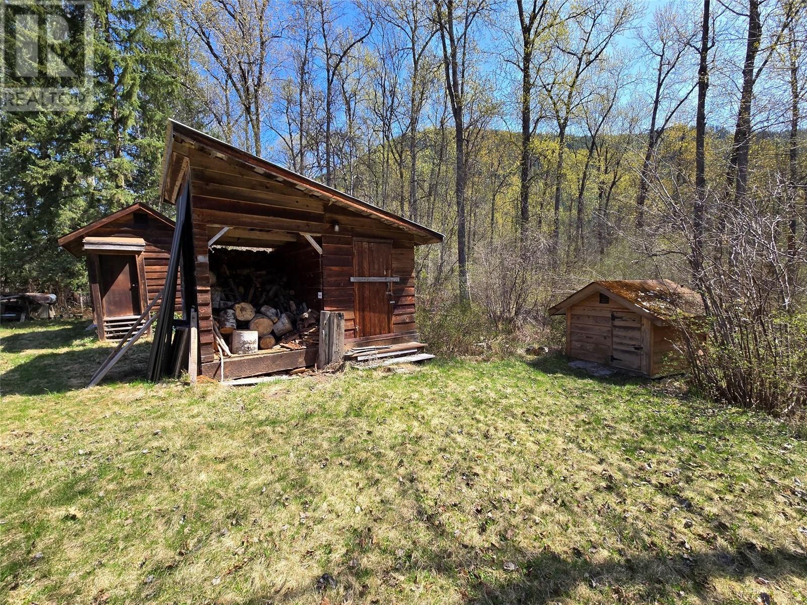 6268 Picard Road, Appledale, British Columbia  V0G 2J0 - Photo 33 - 10345836