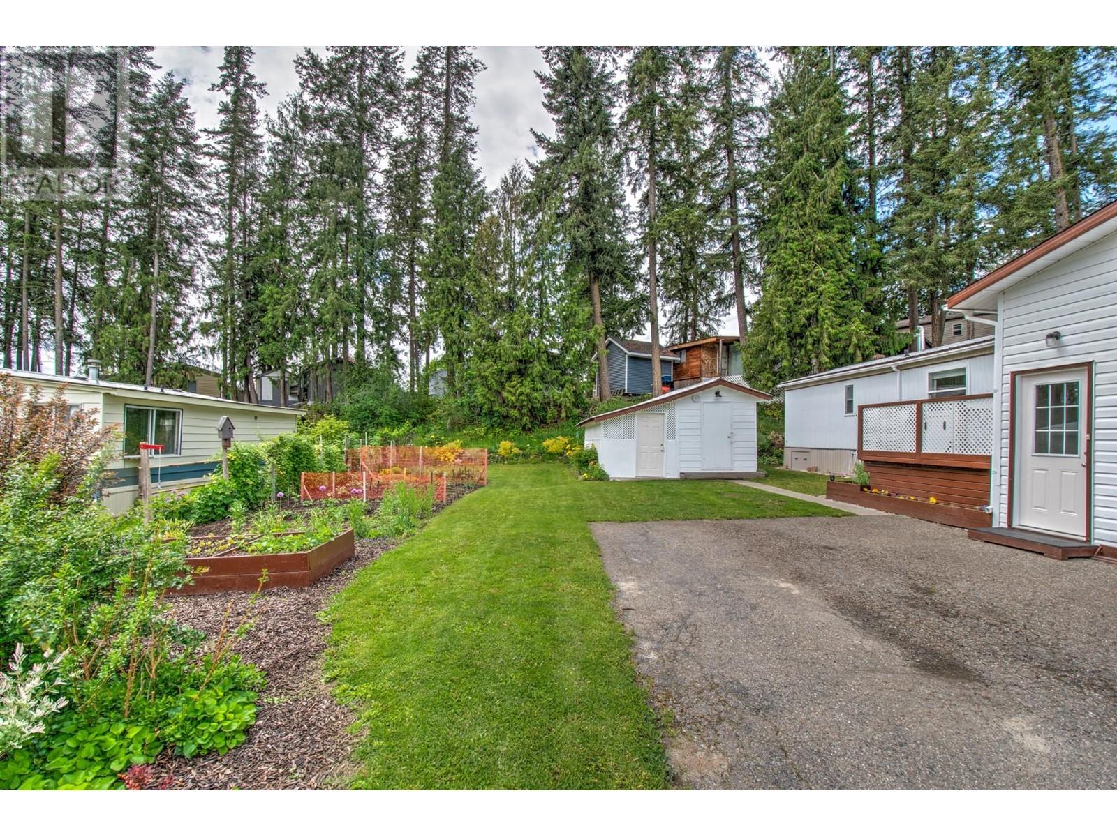 6588 97a Highway Unit# 25, Enderby, British Columbia  V0E 1V3 - Photo 2 - 10345713