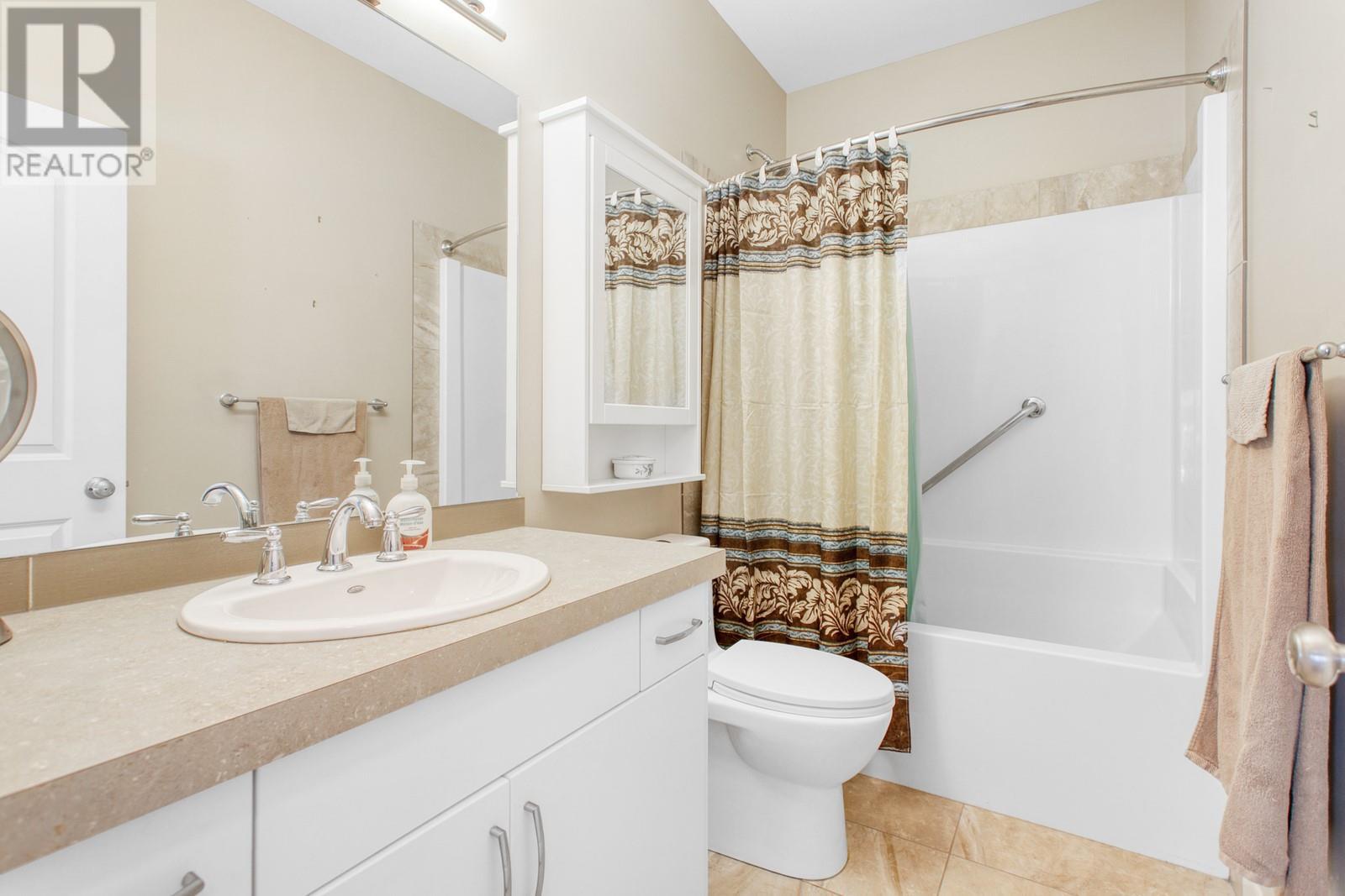 875-877 Jones Street, Kelowna, British Columbia  V1Y 2S6 - Photo 15 - 10345653