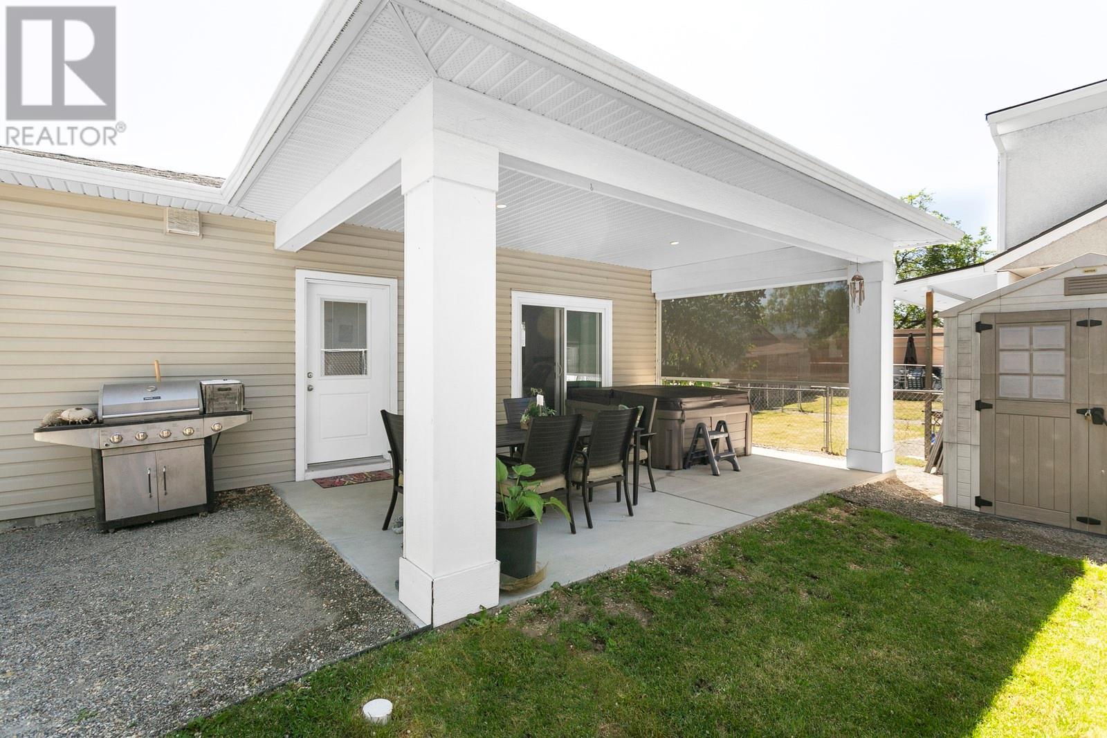 875-877 Jones Street, Kelowna, British Columbia  V1Y 2S6 - Photo 17 - 10345653