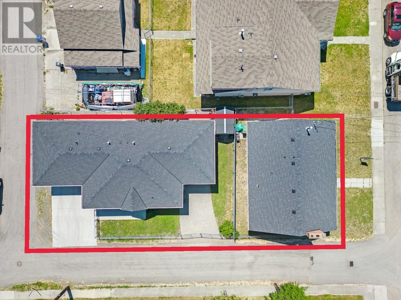 875-877 Jones Street, Kelowna, British Columbia  V1Y 2S6 - Photo 5 - 10345653