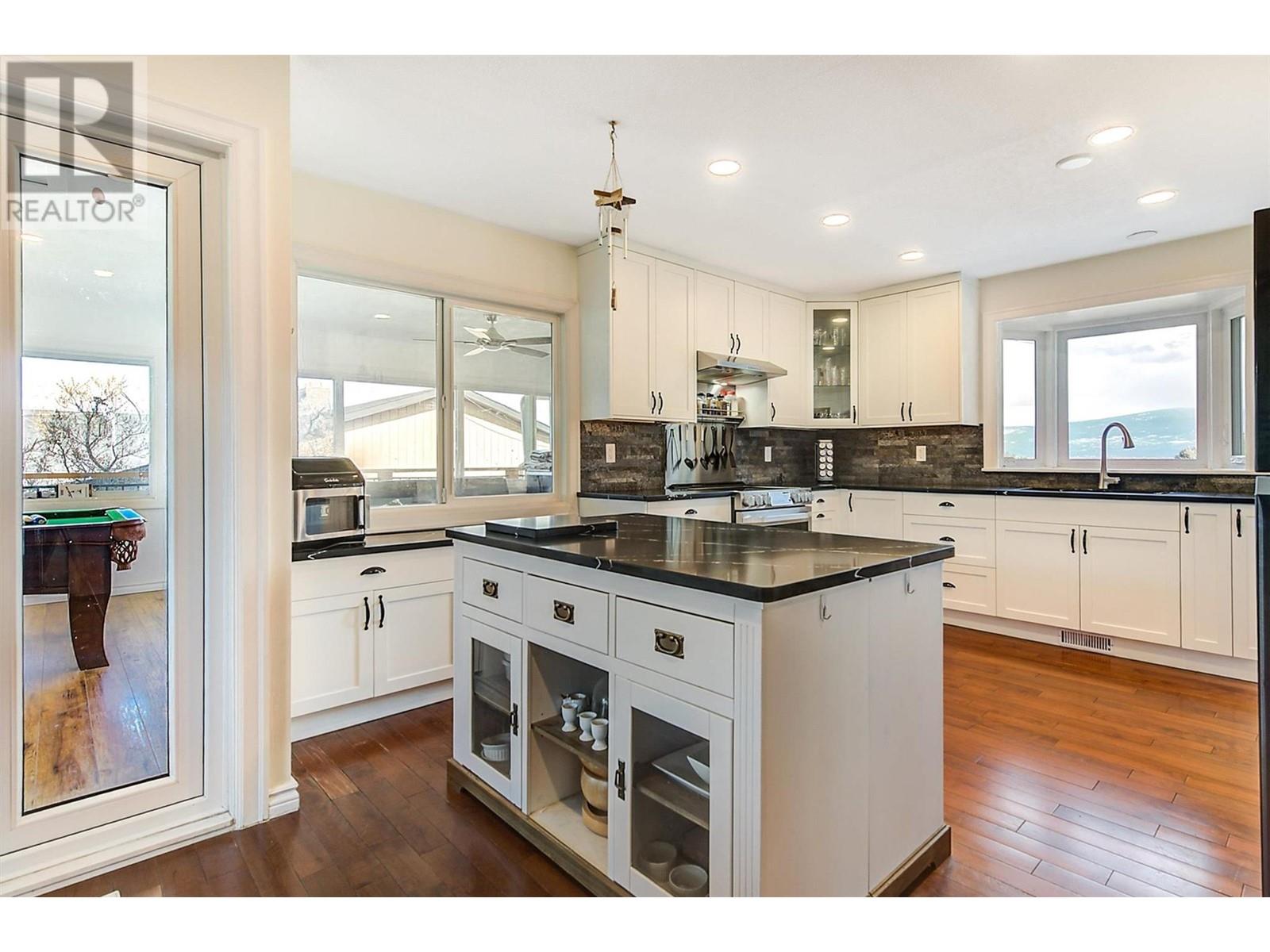 2415 Collingwood Road, West Kelowna, British Columbia  V1Z 2C3 - Photo 13 - 10345476