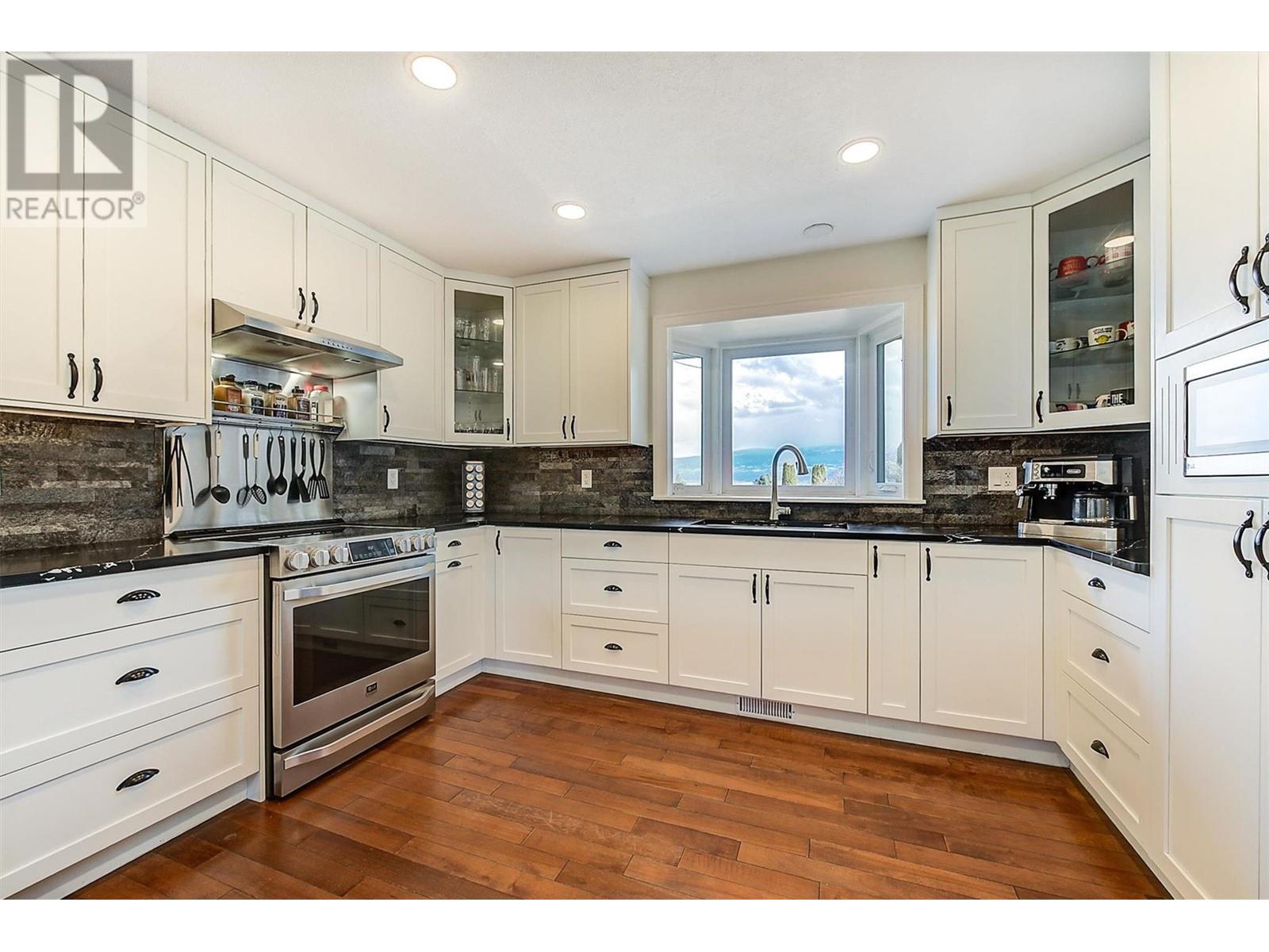 2415 Collingwood Road, West Kelowna, British Columbia  V1Z 2C3 - Photo 14 - 10345476