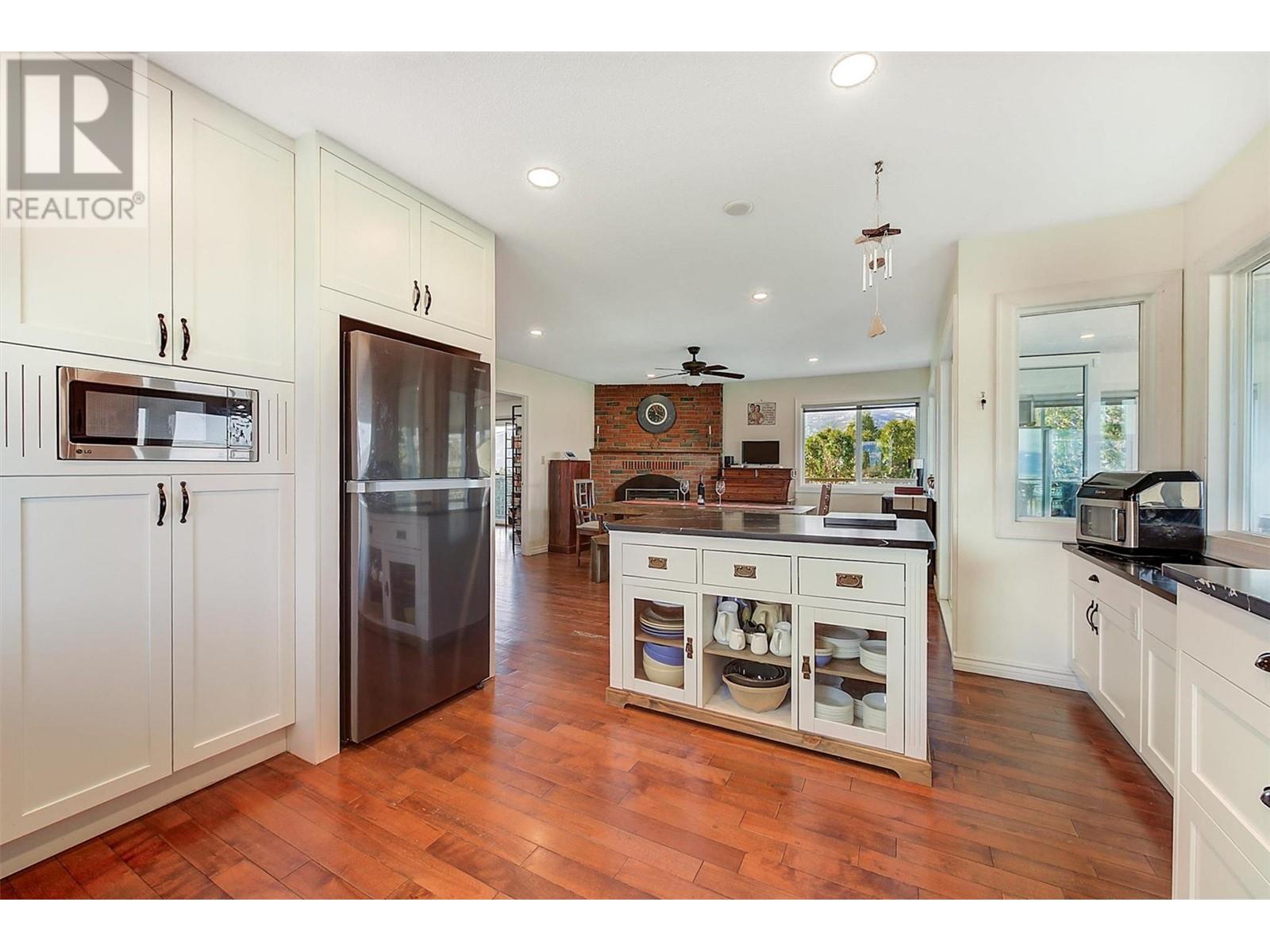 2415 Collingwood Road, West Kelowna, British Columbia  V1Z 2C3 - Photo 17 - 10345476