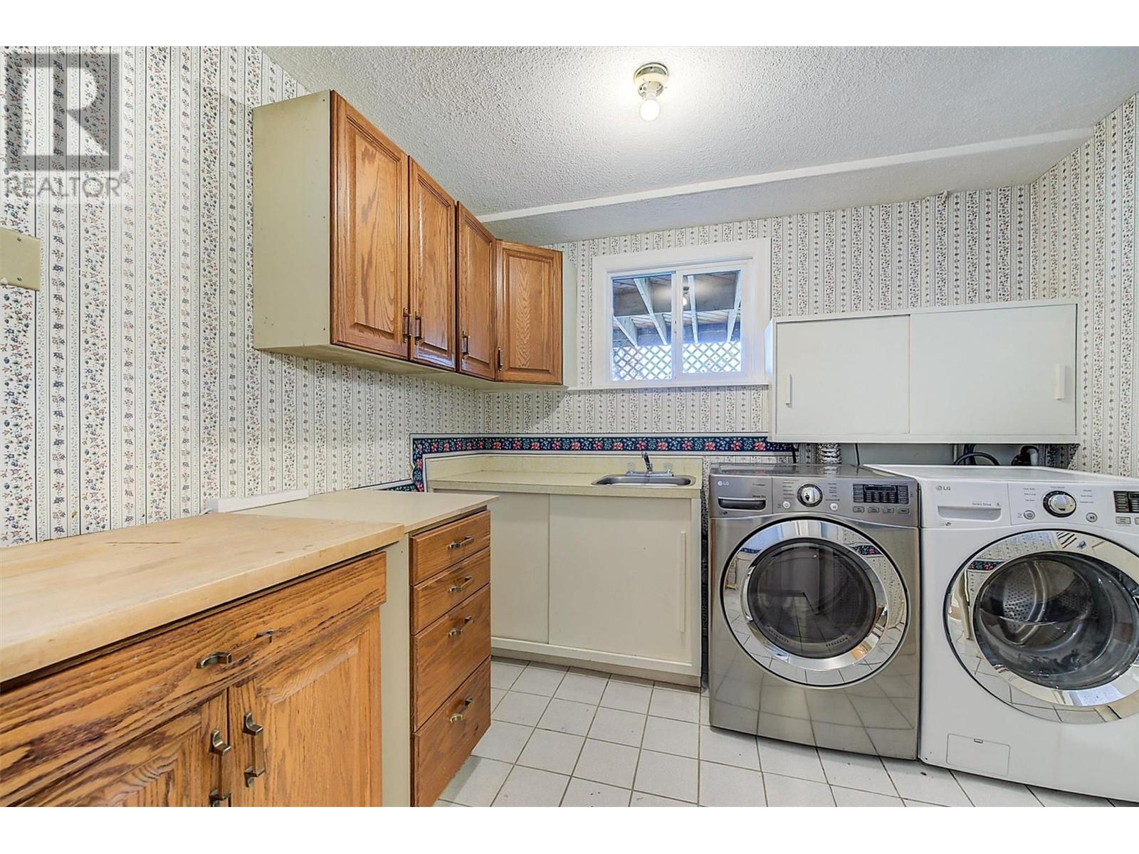 2415 Collingwood Road, West Kelowna, British Columbia  V1Z 2C3 - Photo 62 - 10345476