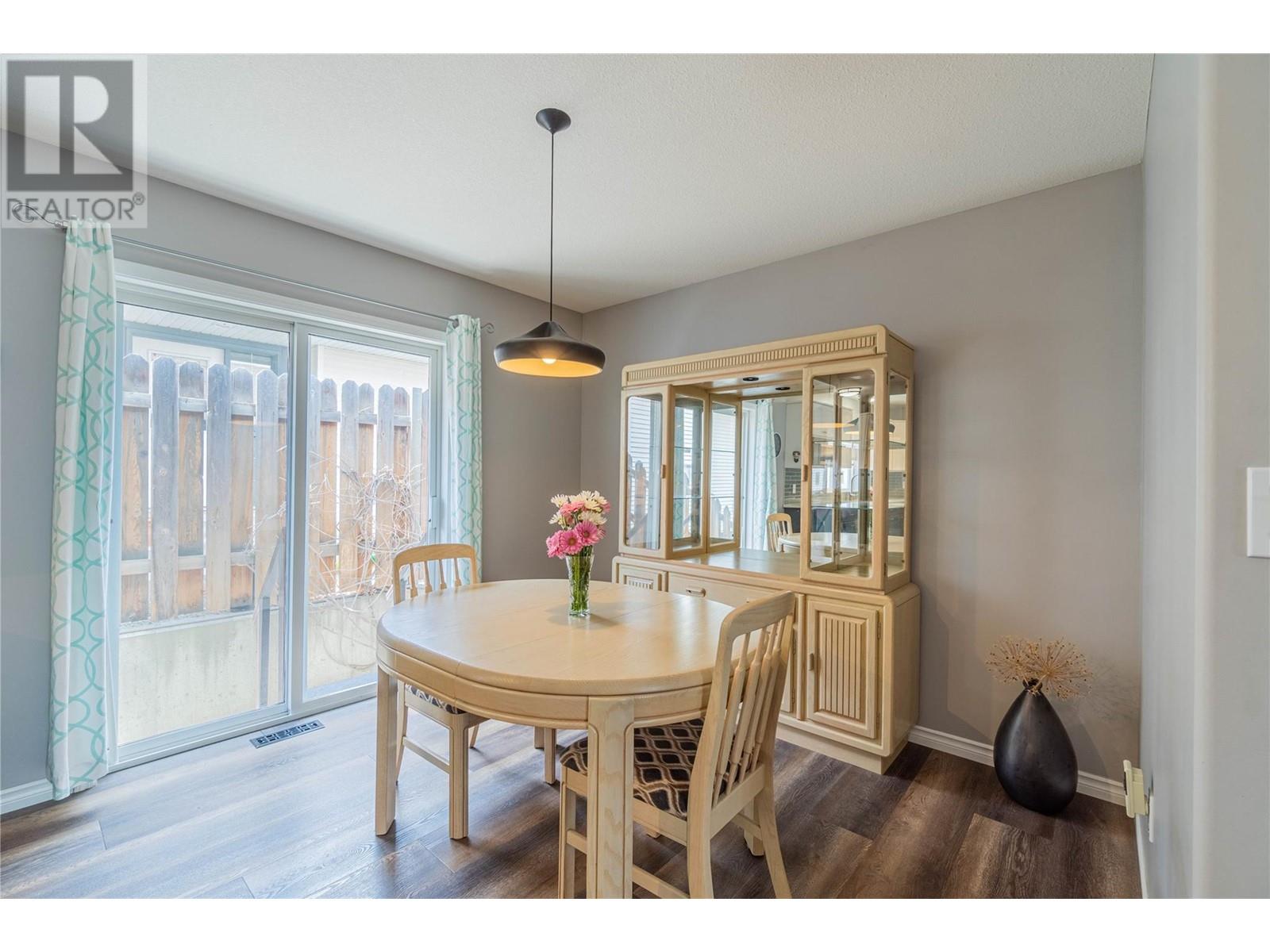 1221 Raven Drive, Kamloops, British Columbia  V2B 8P3 - Photo 11 - 10345272