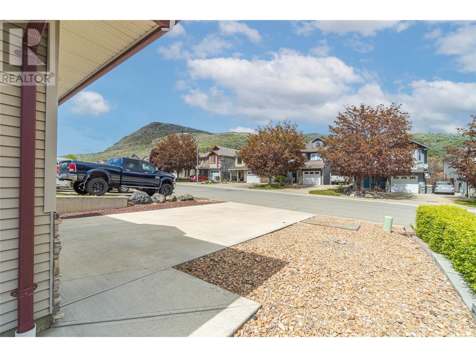 1221 Raven Drive, Kamloops, British Columbia  V2B 8P3 - Photo 2 - 10345272