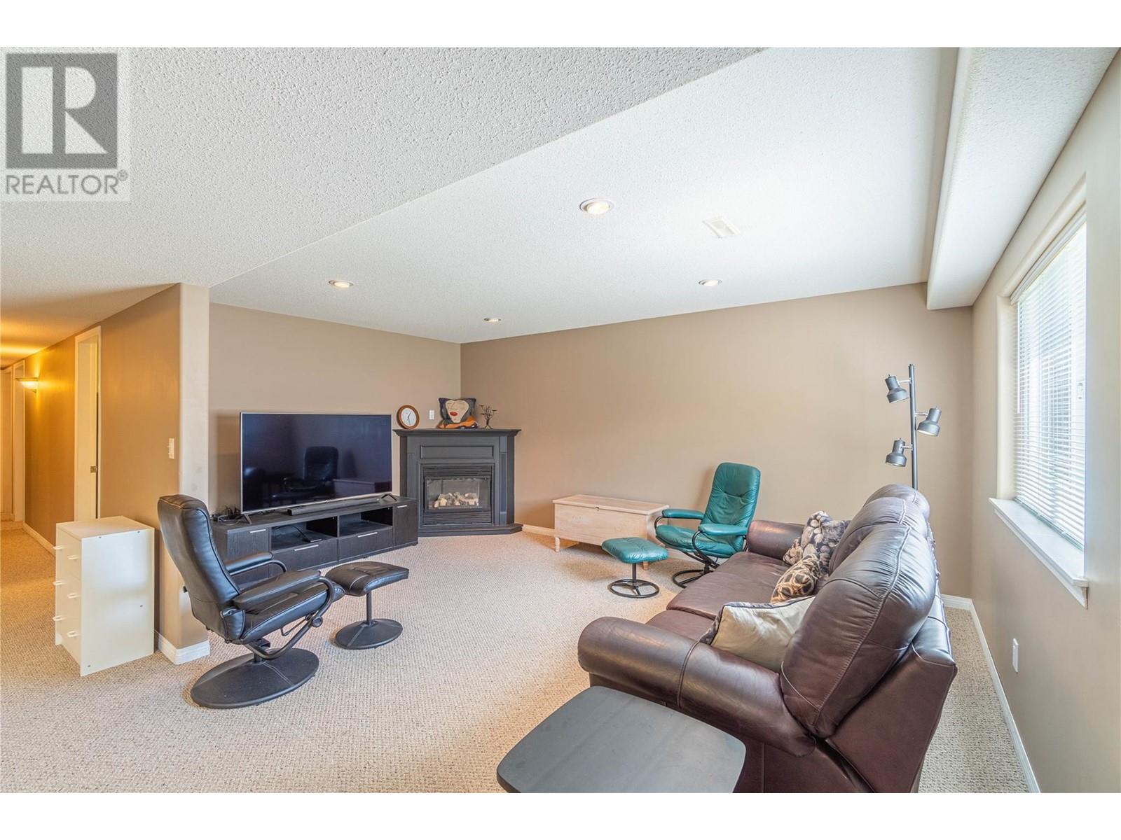 1221 Raven Drive, Kamloops, British Columbia  V2B 8P3 - Photo 23 - 10345272