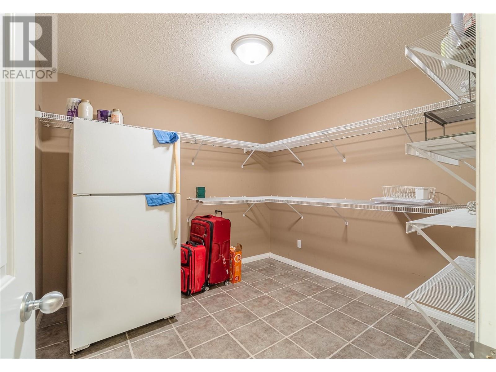 1221 Raven Drive, Kamloops, British Columbia  V2B 8P3 - Photo 30 - 10345272