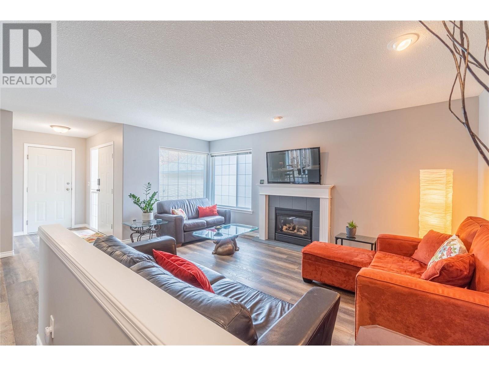 1221 Raven Drive, Kamloops, British Columbia  V2B 8P3 - Photo 5 - 10345272