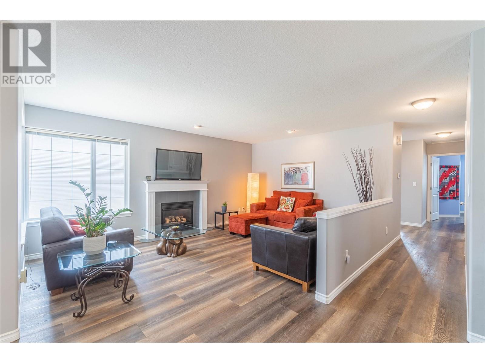 1221 Raven Drive, Kamloops, British Columbia  V2B 8P3 - Photo 6 - 10345272