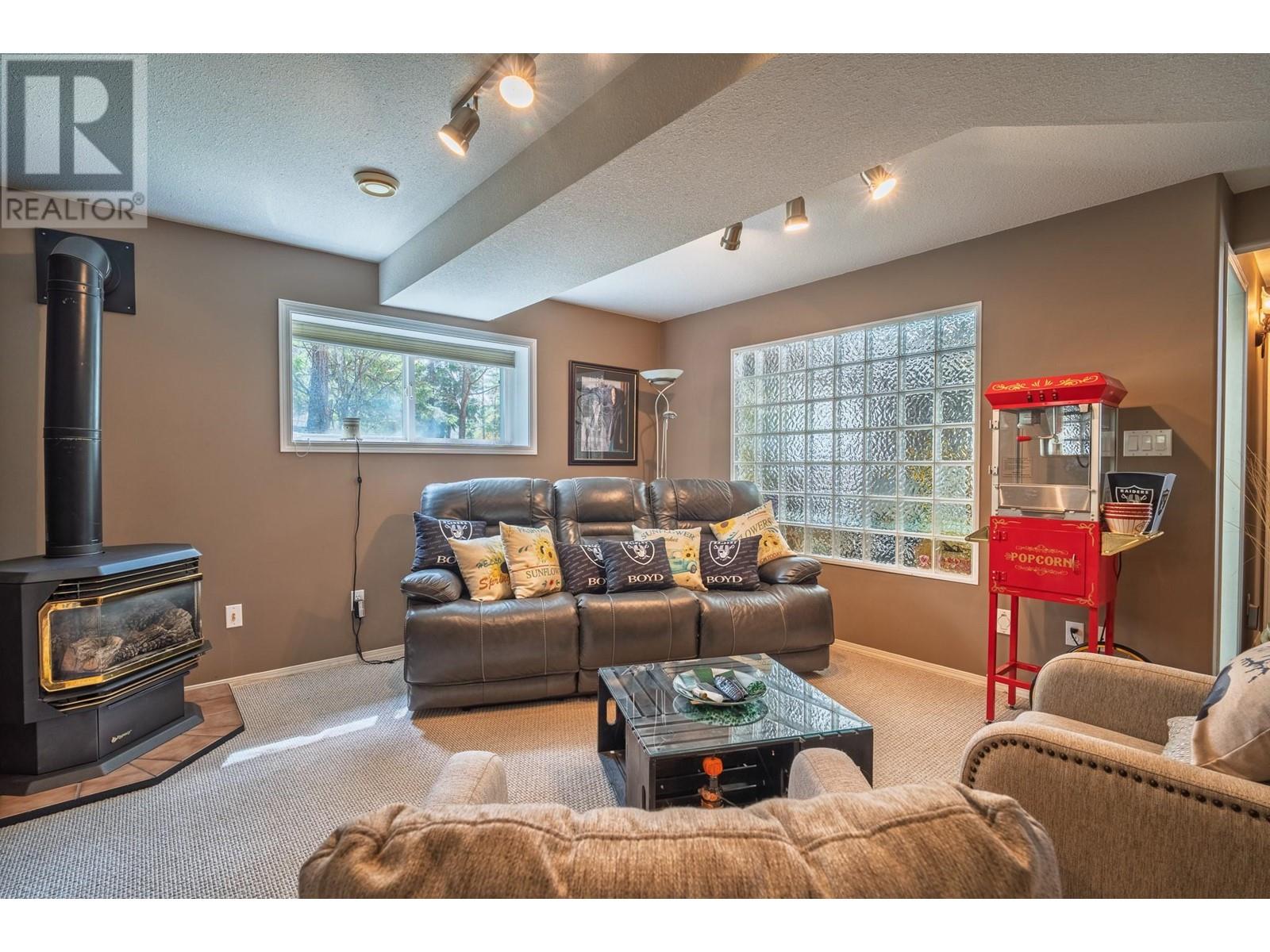 610 Strathmore Avenue, Greenwood, British Columbia  V0H 1J0 - Photo 33 - 10344640