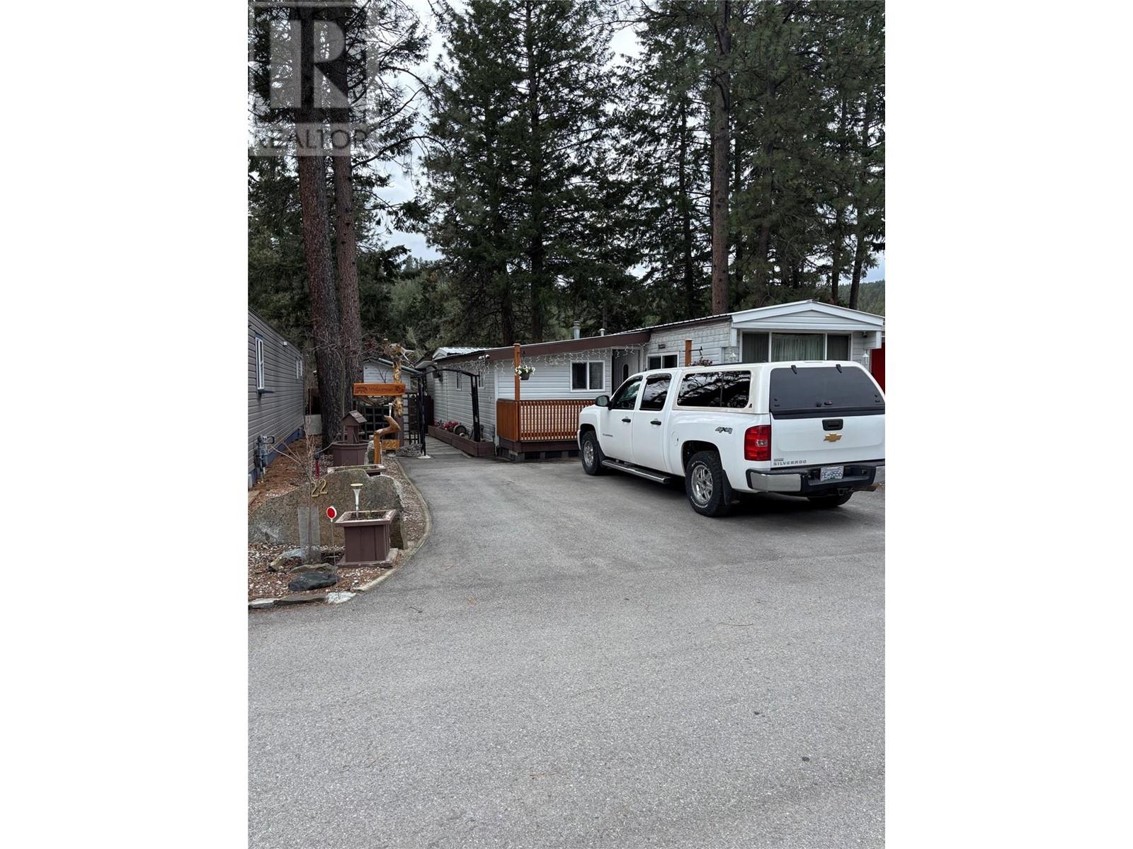 5371 Princeton Avenue Unit# 22, Peachland, British Columbia  v0h 1x8 - Photo 2 - 10343388