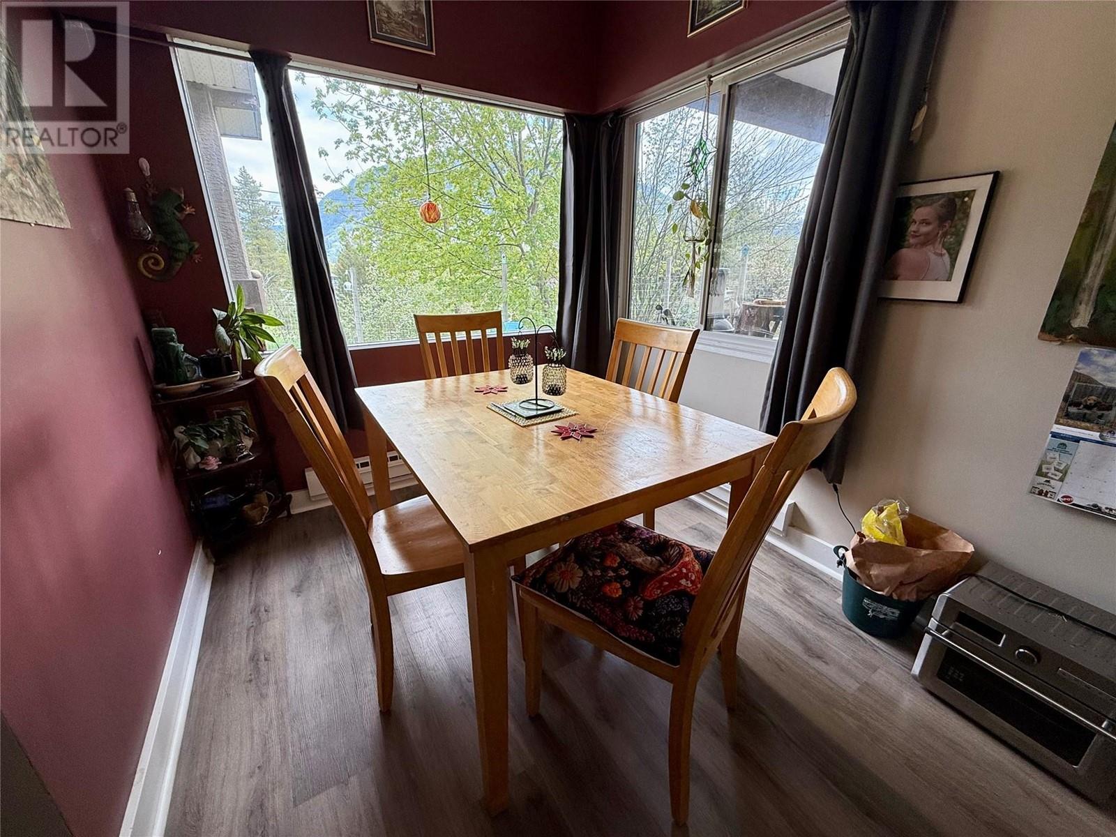 714 12th Street, Castlegar, British Columbia  V1N 2K3 - Photo 14 - 10345593