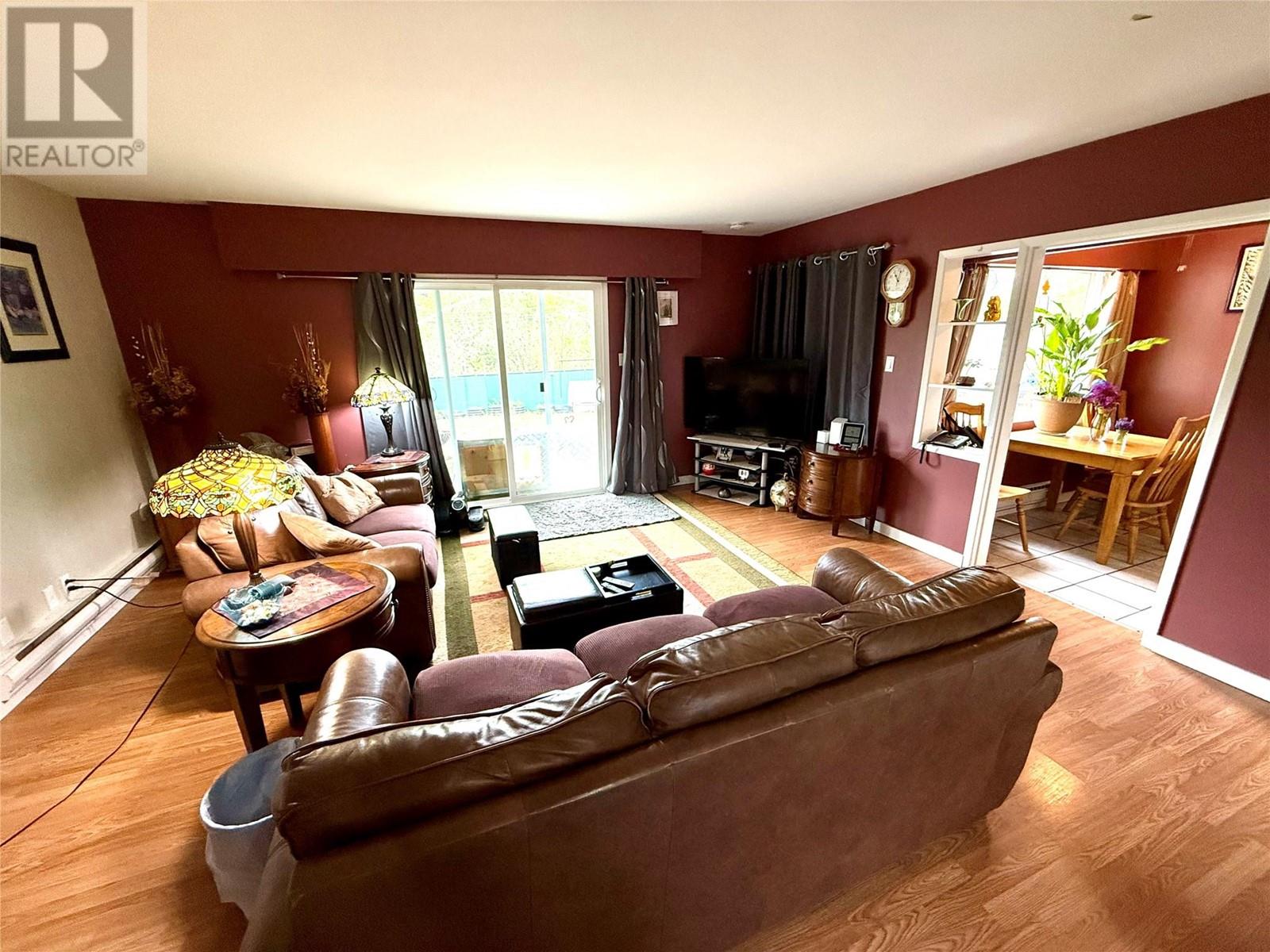 714 12th Street, Castlegar, British Columbia  V1N 2K3 - Photo 31 - 10345593