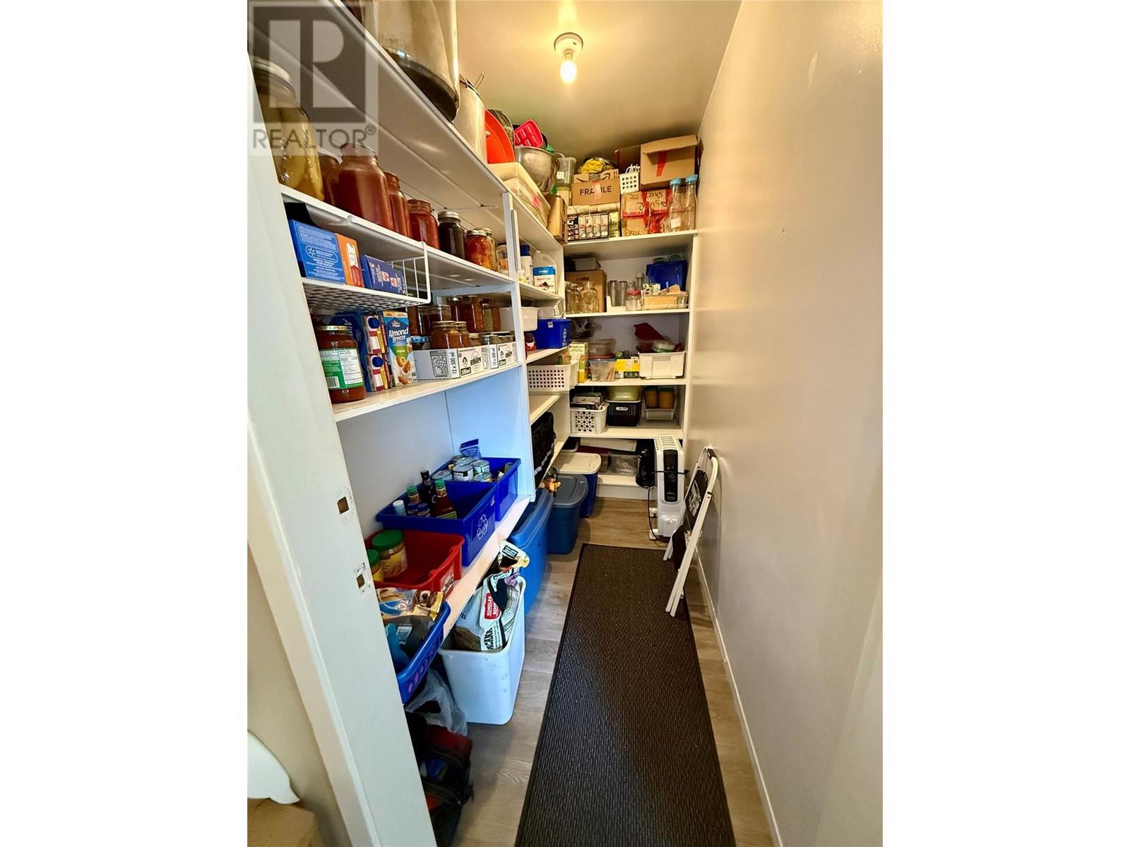 714 12th Street, Castlegar, British Columbia  V1N 2K3 - Photo 42 - 10345593
