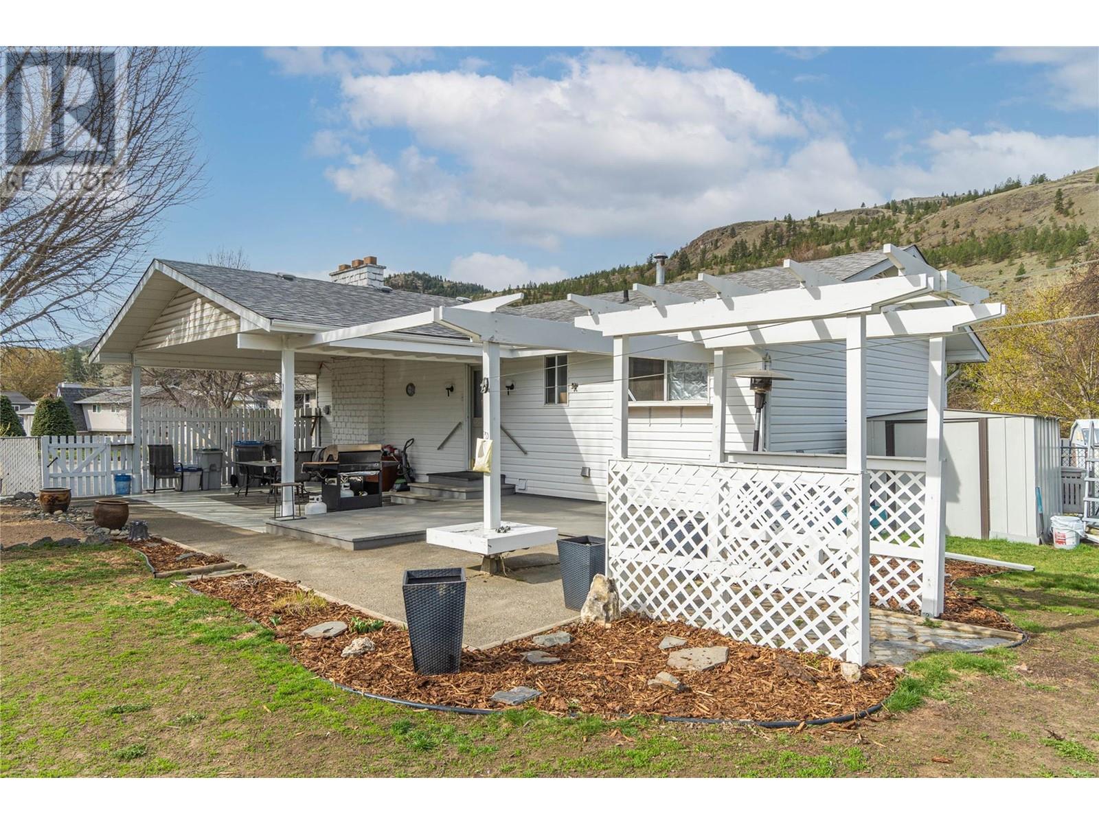 3241 Glendon Drive, Kamloops, British Columbia  V2B 7J9 - Photo 11 - 10345514