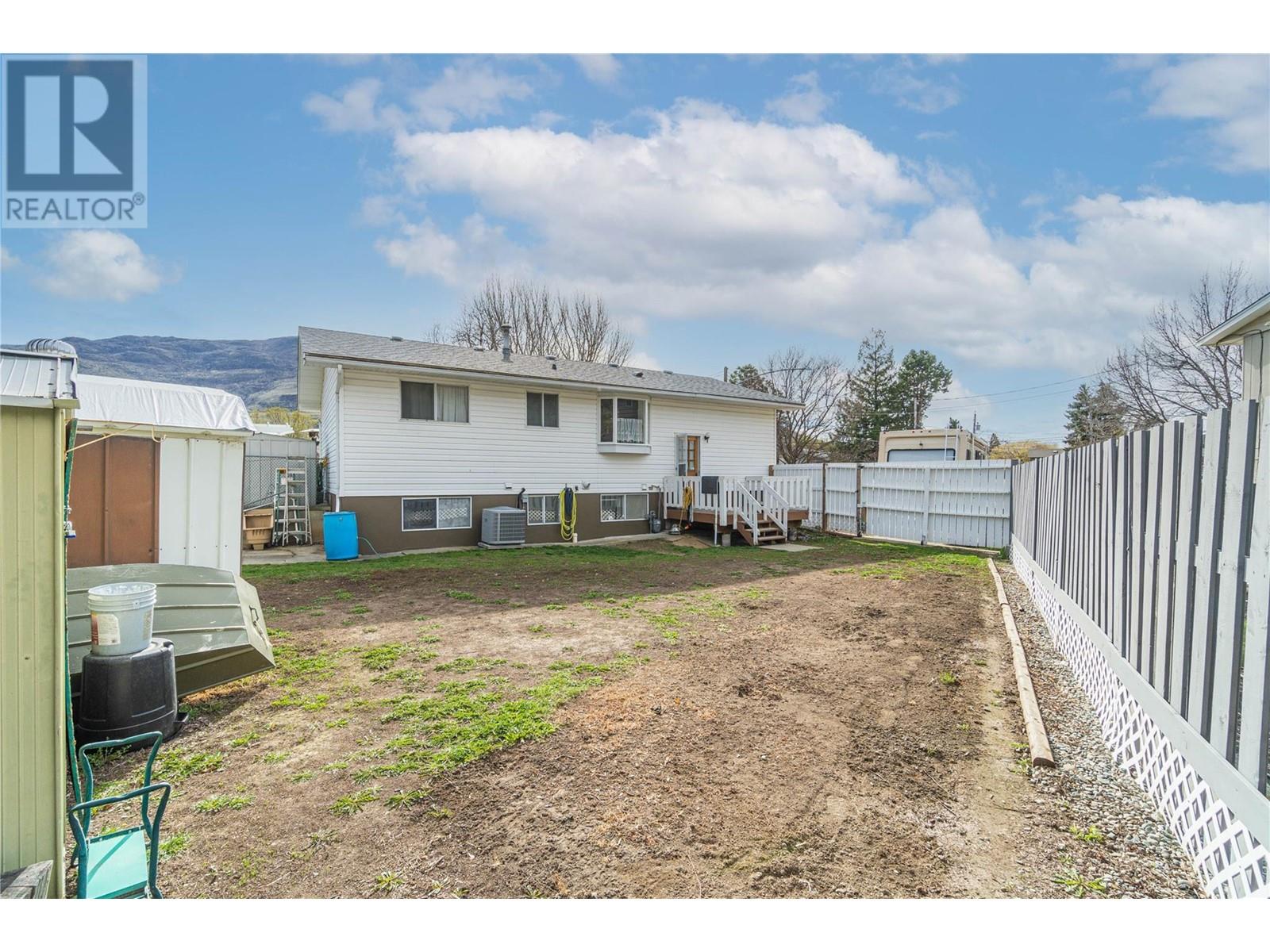 3241 Glendon Drive, Kamloops, British Columbia  V2B 7J9 - Photo 19 - 10345514