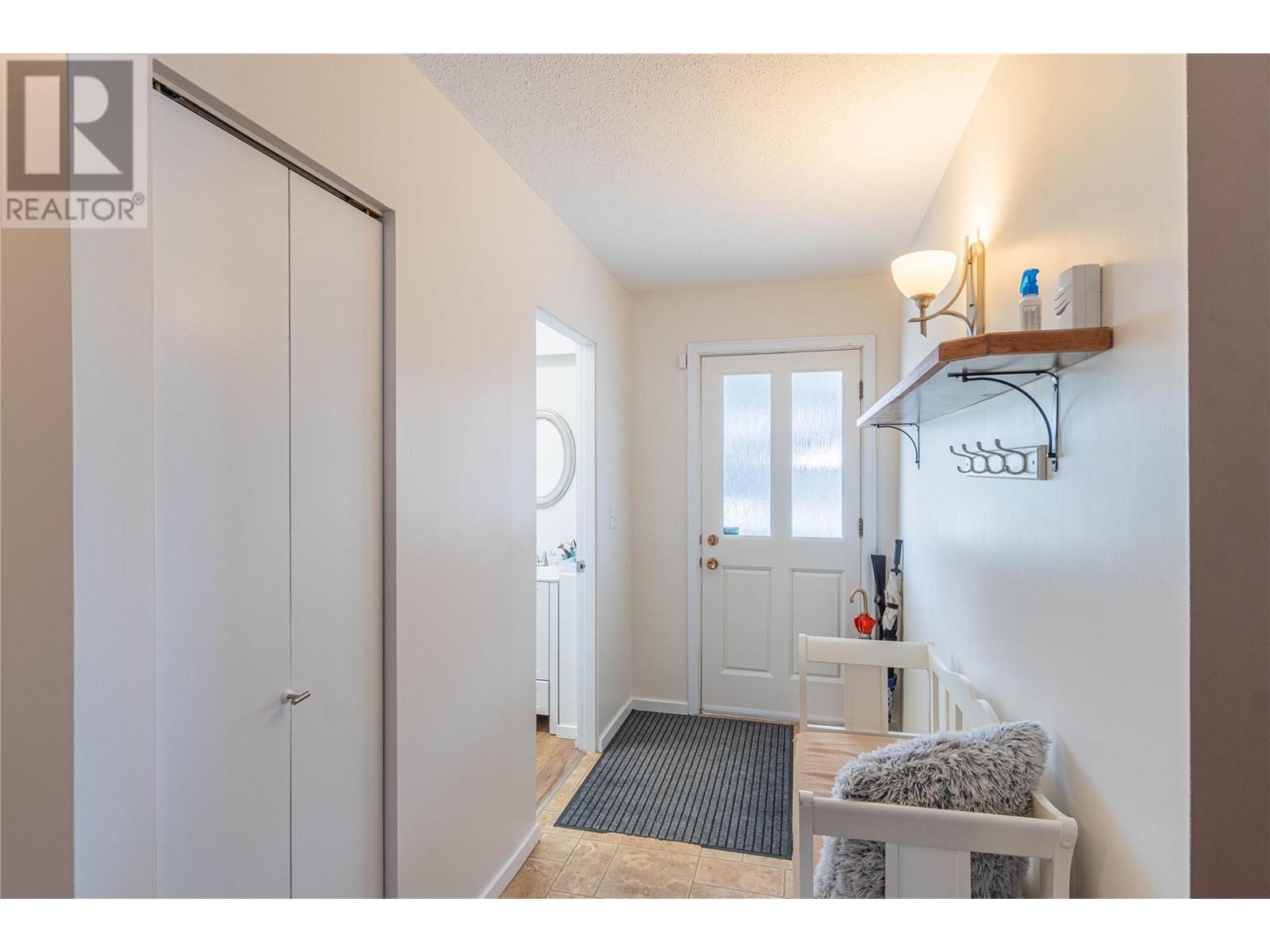 3241 Glendon Drive, Kamloops, British Columbia  V2B 7J9 - Photo 22 - 10345514