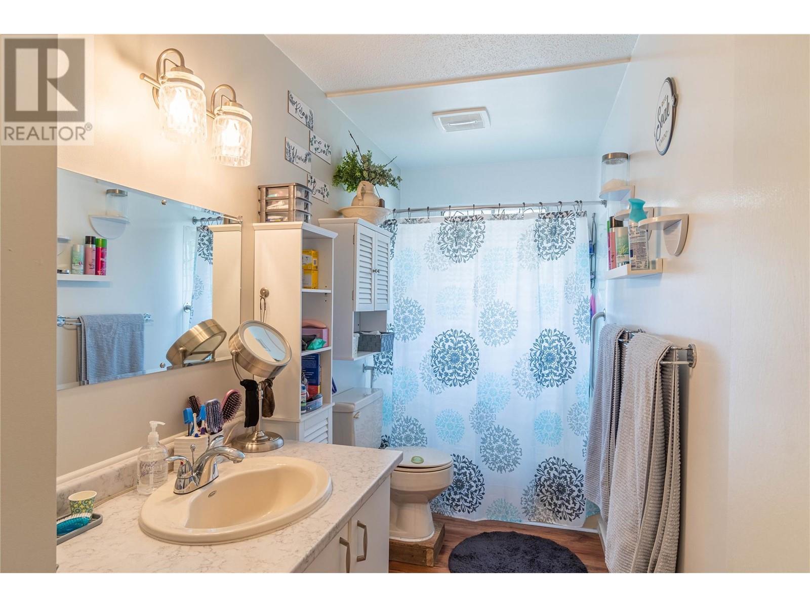 3241 Glendon Drive, Kamloops, British Columbia  V2B 7J9 - Photo 30 - 10345514