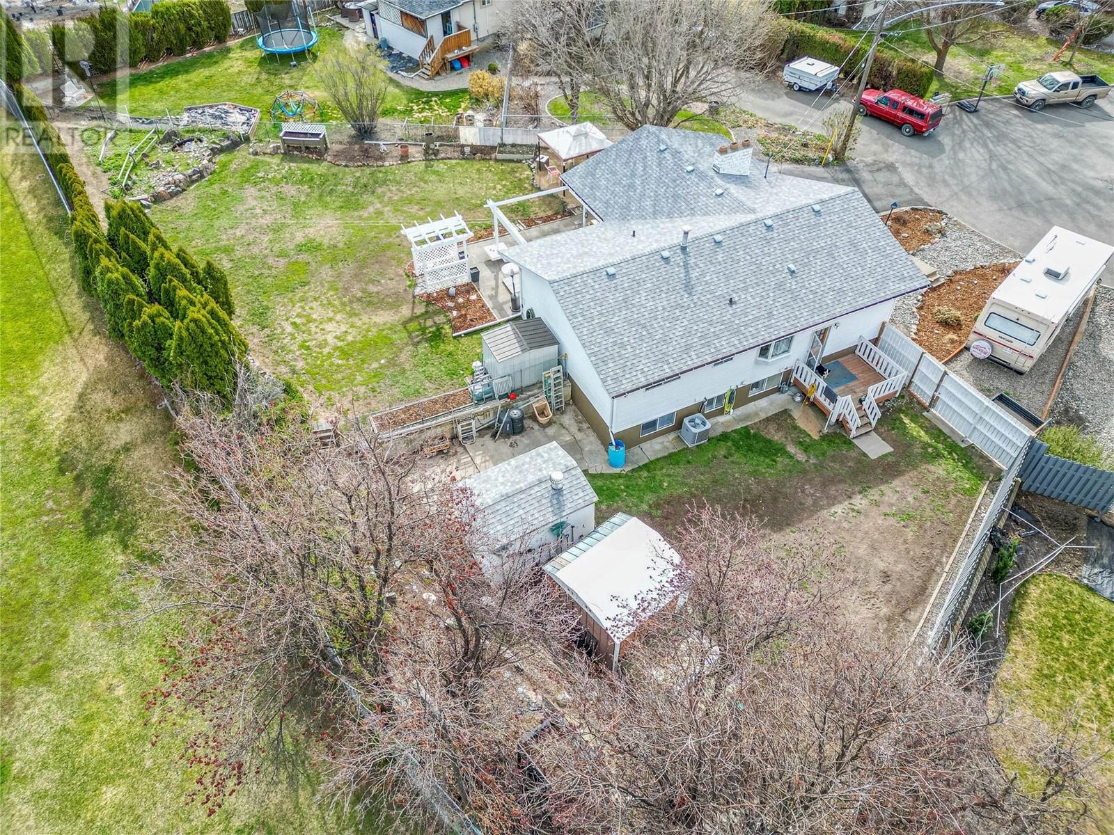3241 Glendon Drive, Kamloops, British Columbia  V2B 7J9 - Photo 5 - 10345514