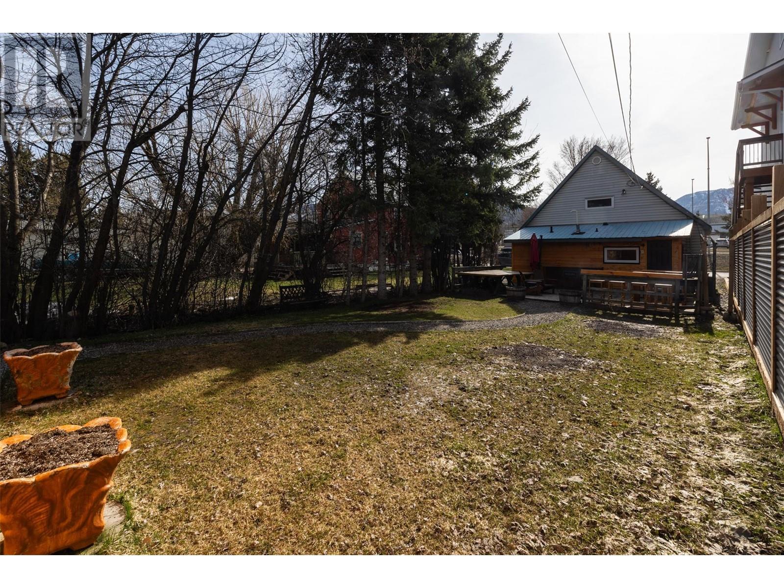 851 7th Avenue, Fernie, British Columbia  V0B 1M0 - Photo 42 - 10345790