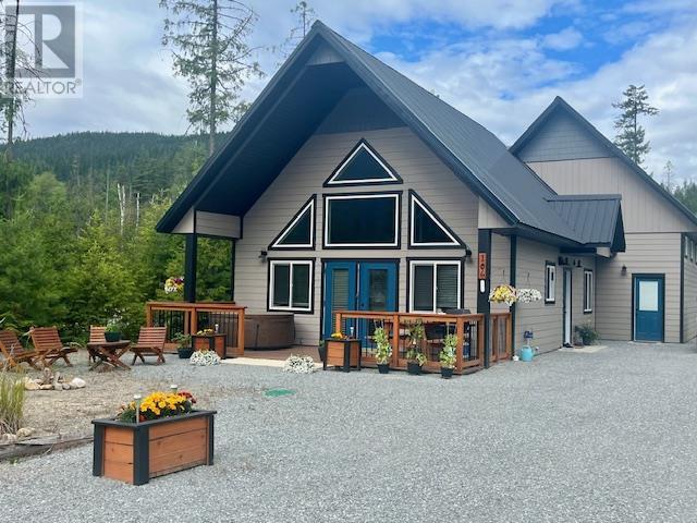 106 Parkside Place, Enderby, British Columbia  V0E 1V5 - Photo 1 - 10345287