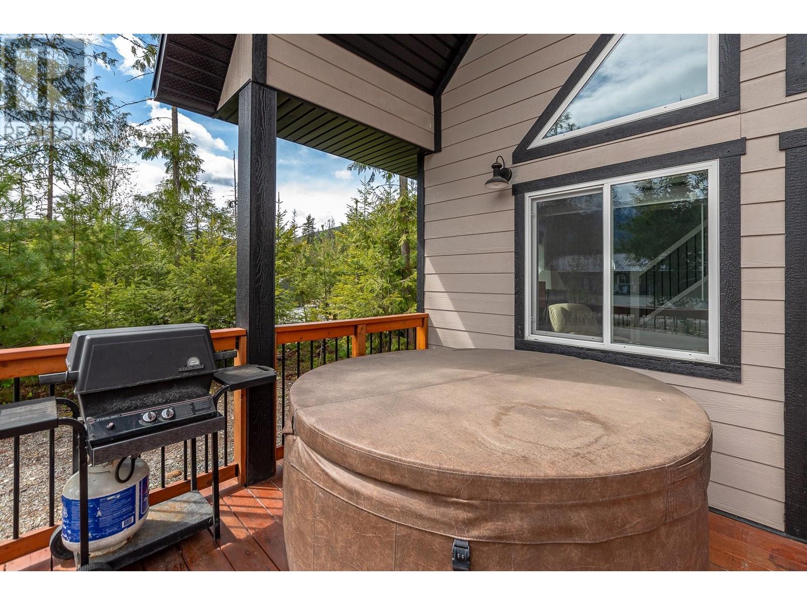 106 Parkside Place, Enderby, British Columbia  V0E 1V5 - Photo 40 - 10345287