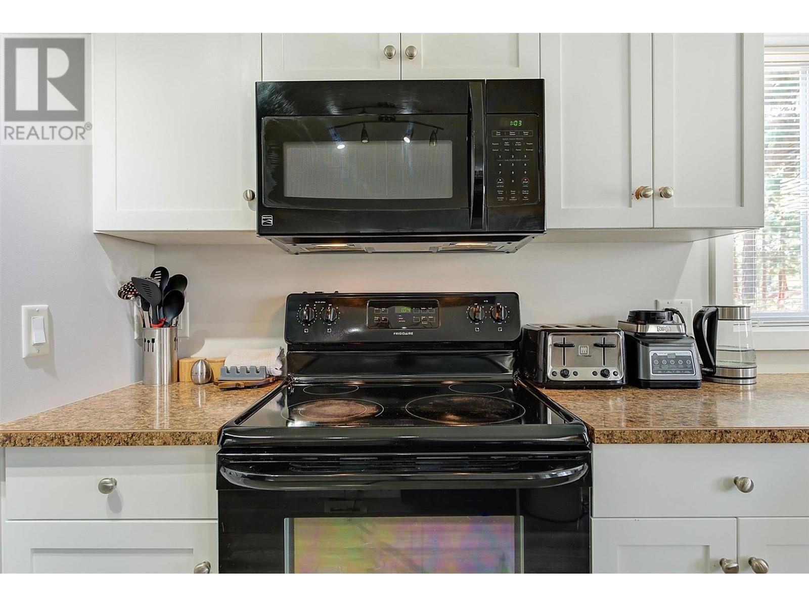 3515 Creekview Crescent, Westbank, British Columbia  V4T 3C5 - Photo 14 - 10345883