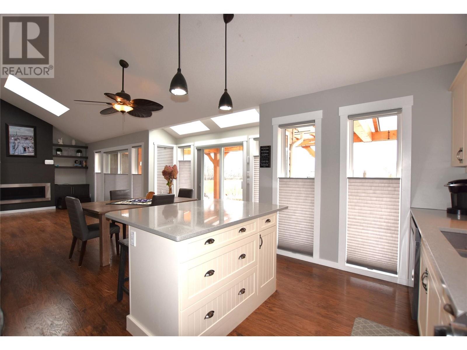 605 Elk Street, Vernon, British Columbia  V1H 2A1 - Photo 16 - 10345820